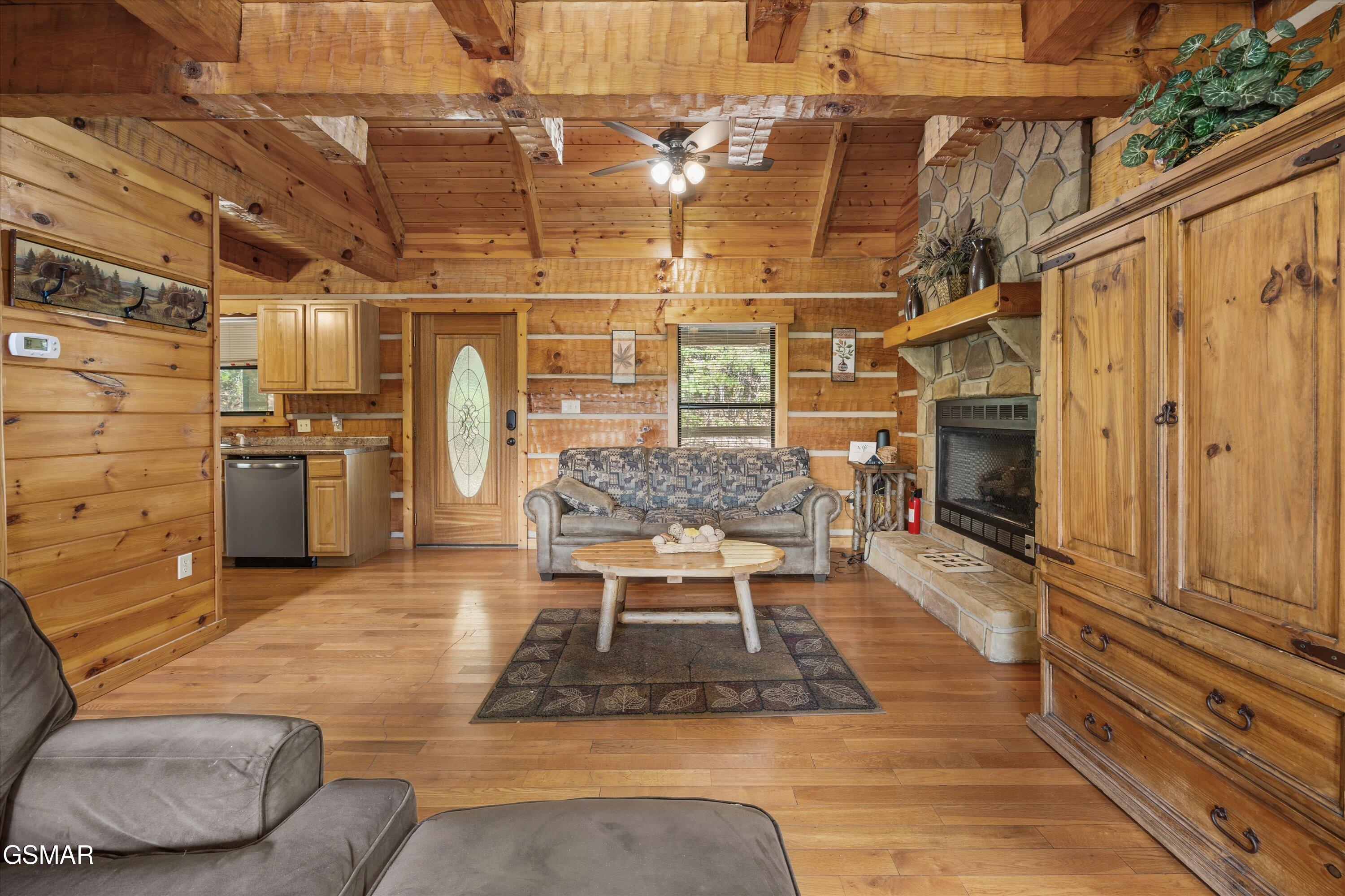 4210 Mountain Rest Way Sevierville TN 37876