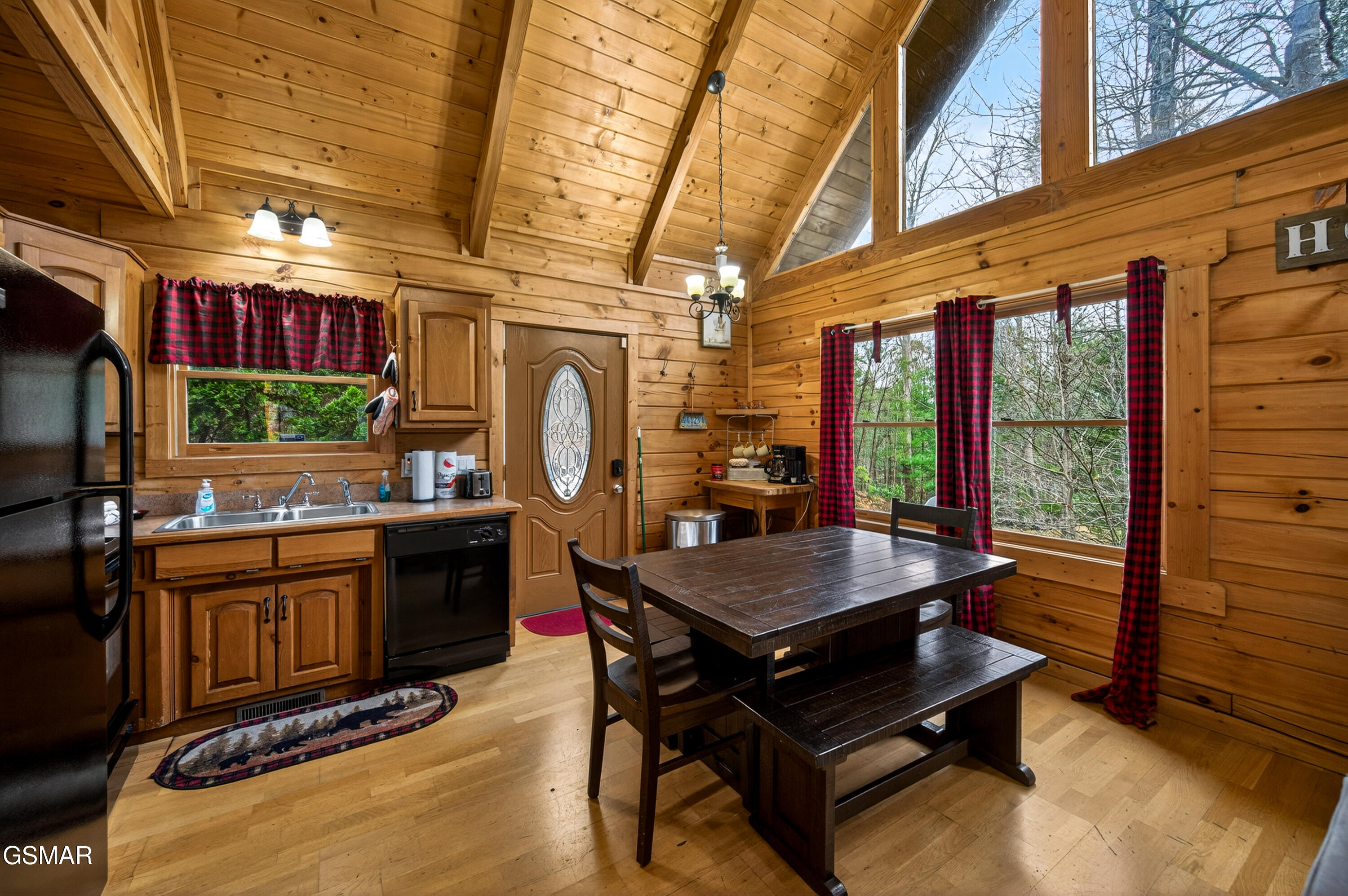237 Edens Way Sevierville TN 37876
