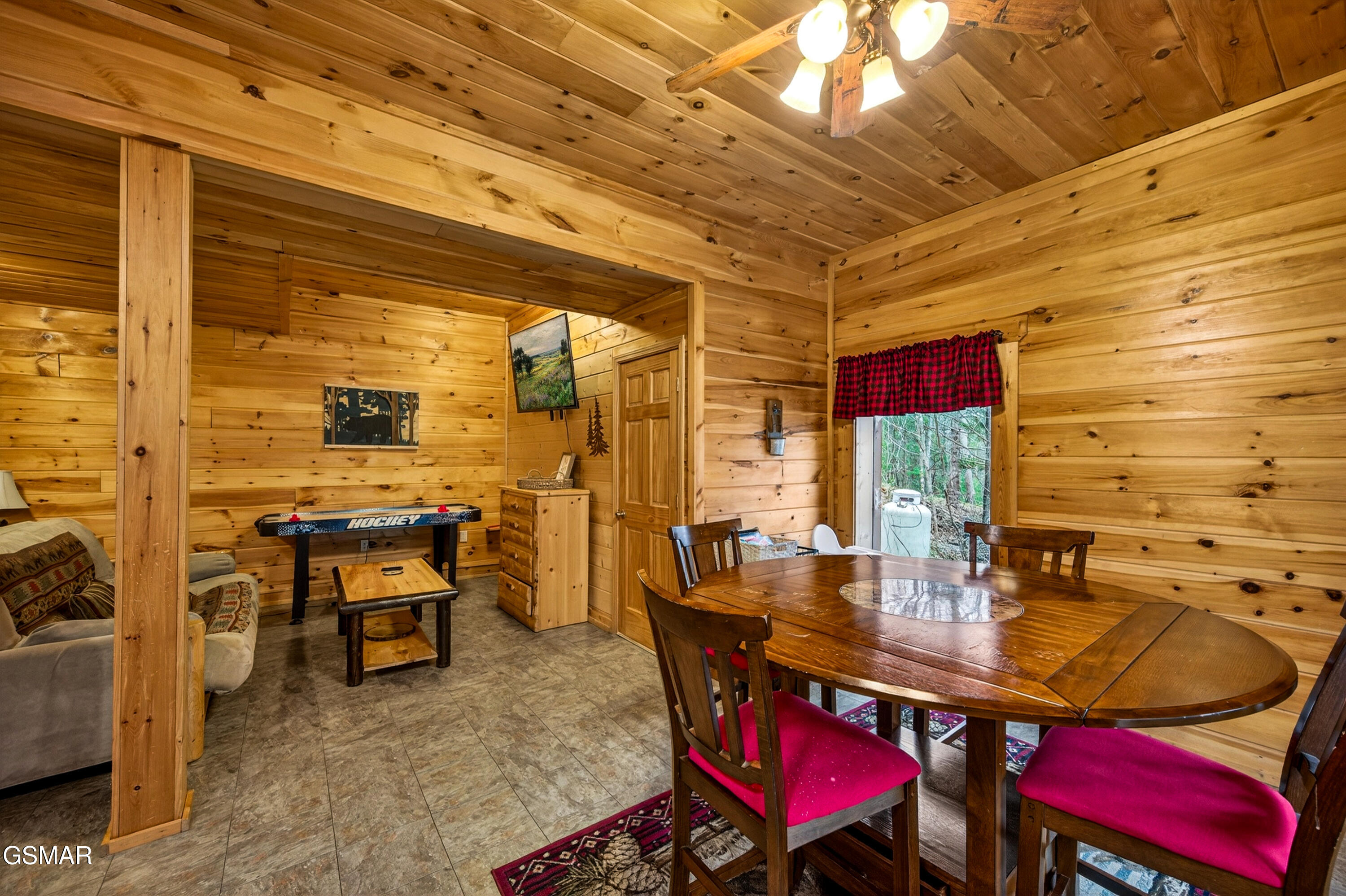 237 Edens Way Sevierville TN 37876