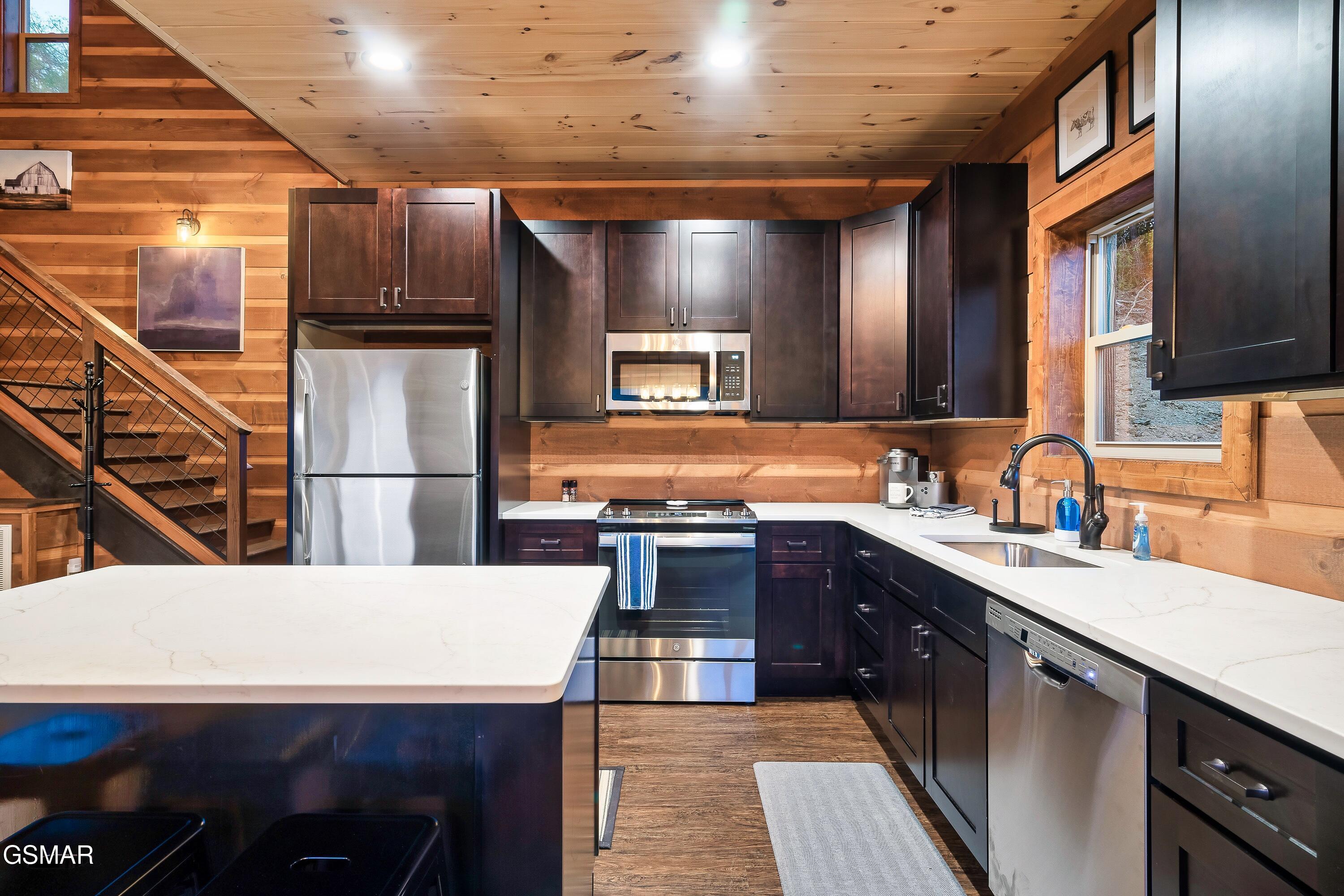 4228 Wears Valley Road Sevierville TN 37862