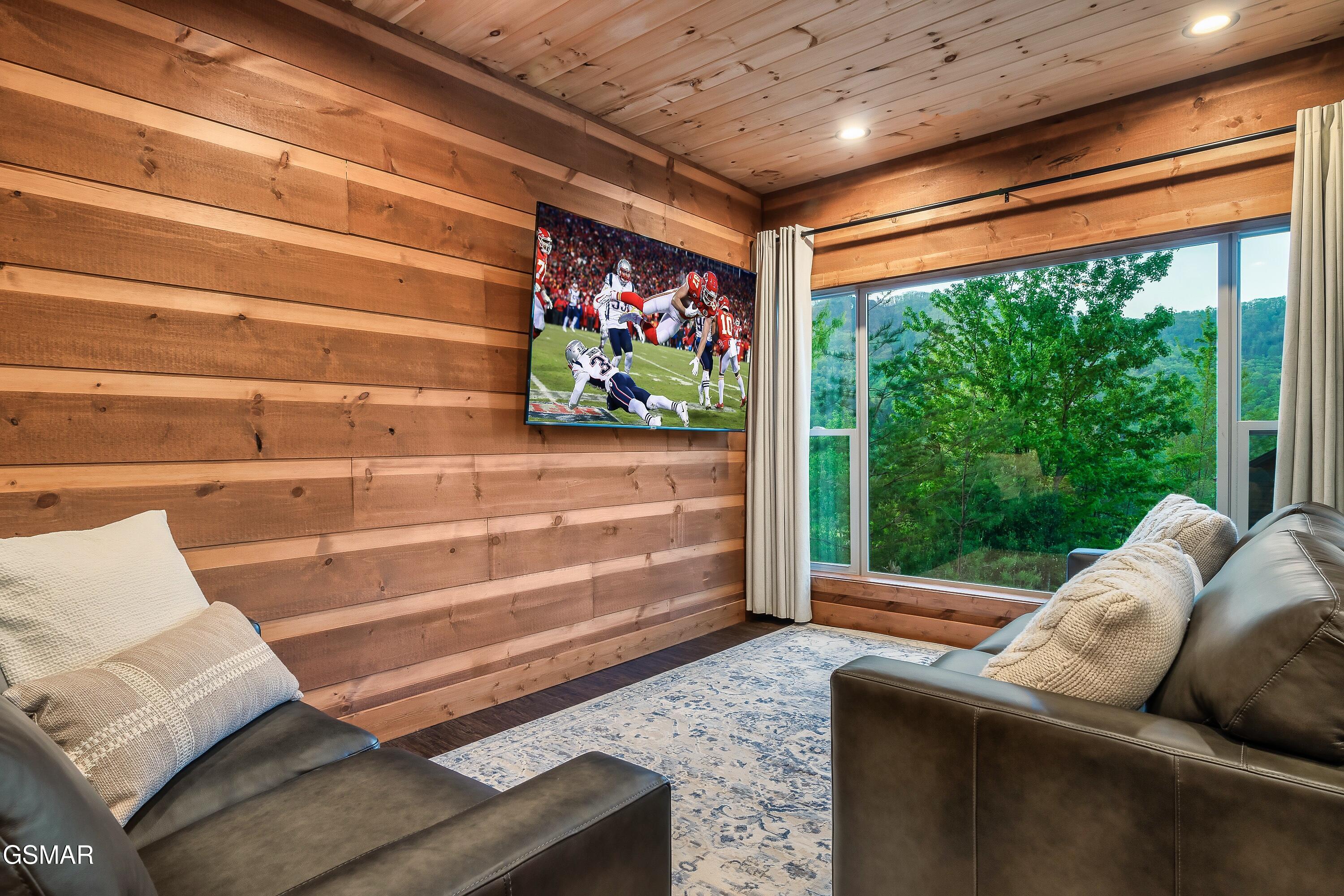 4228 Wears Valley Road Sevierville TN 37862