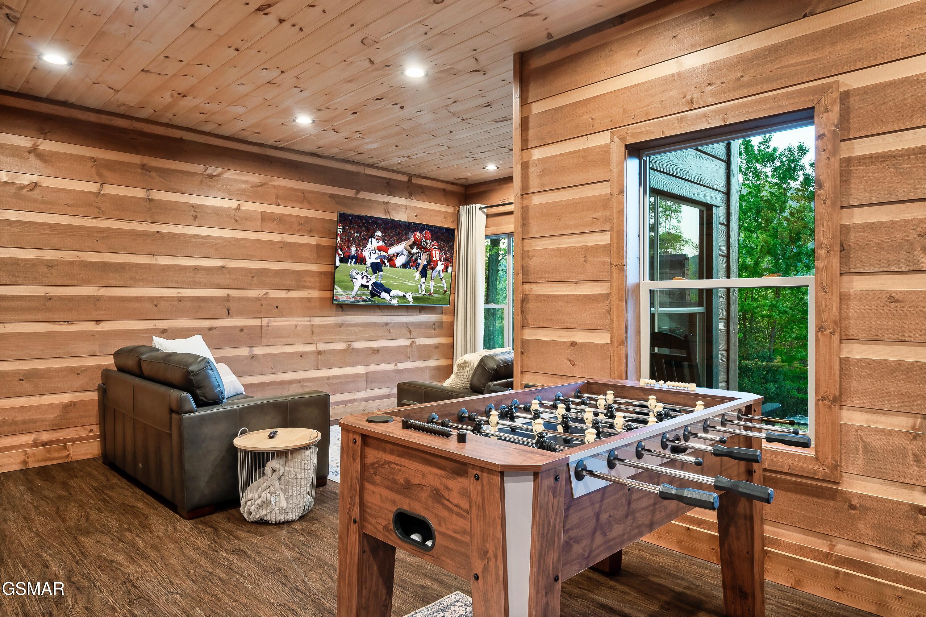 4228 Wears Valley Road Sevierville TN 37862