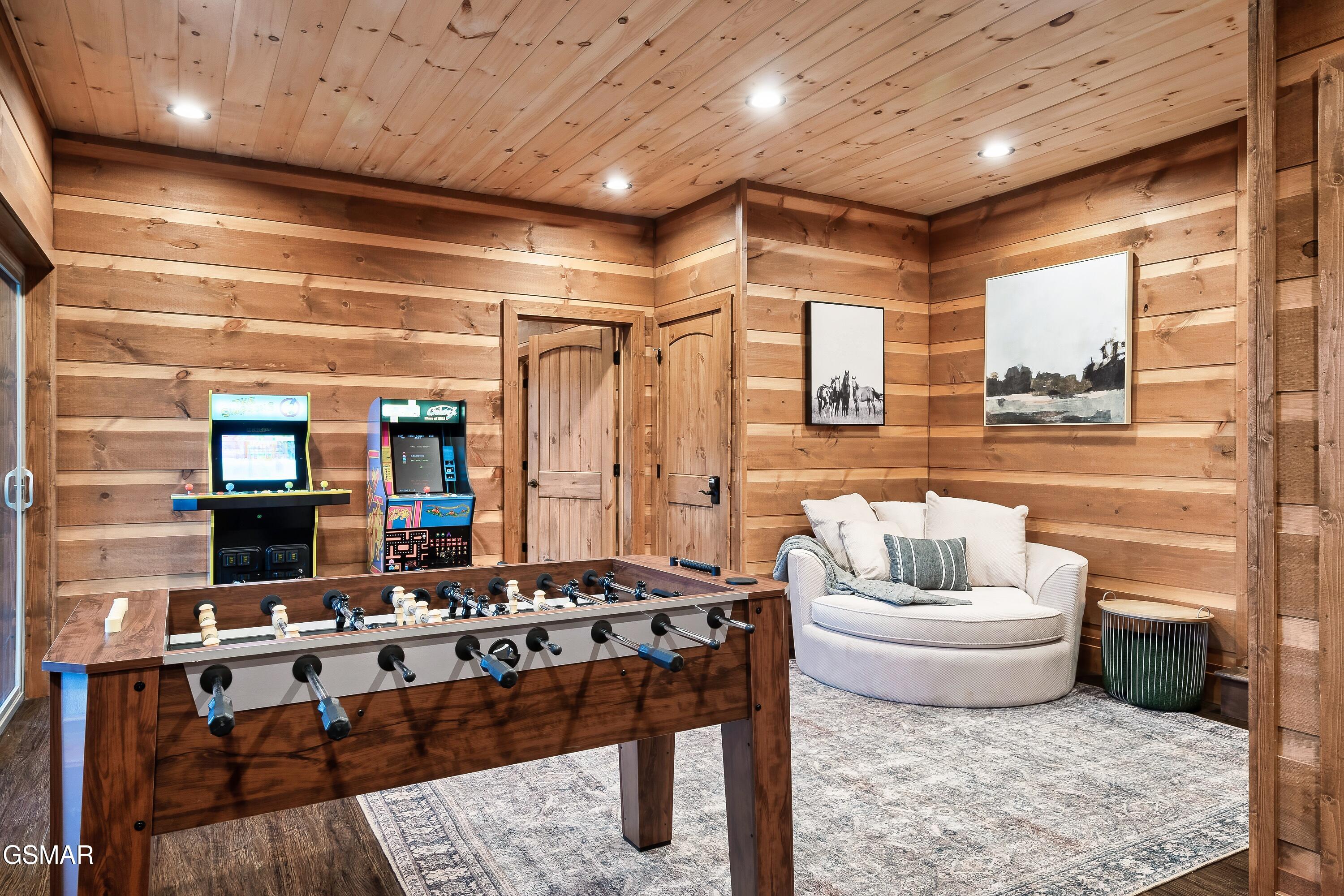 4228 Wears Valley Road Sevierville TN 37862