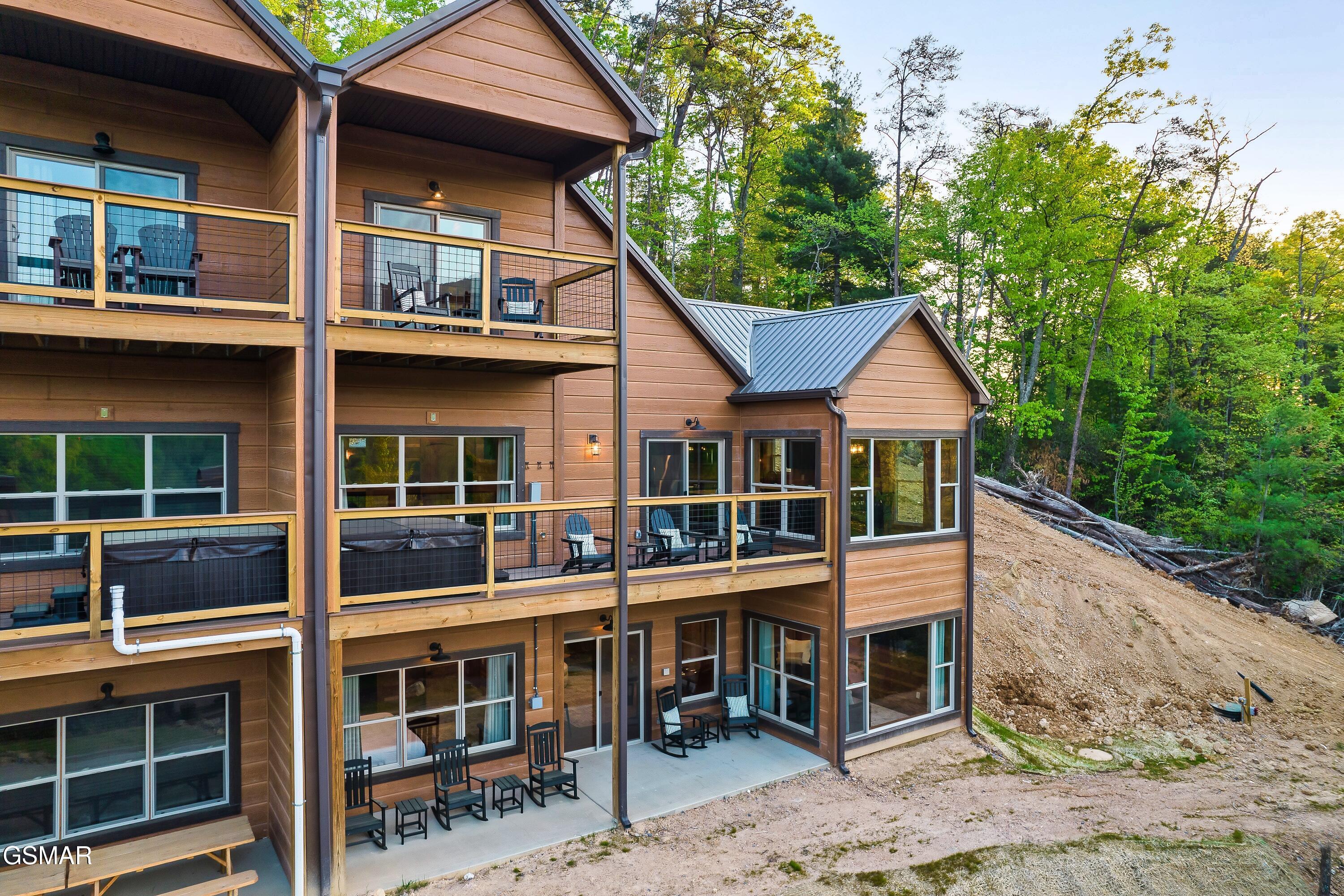 4228 Wears Valley Road Sevierville TN 37862