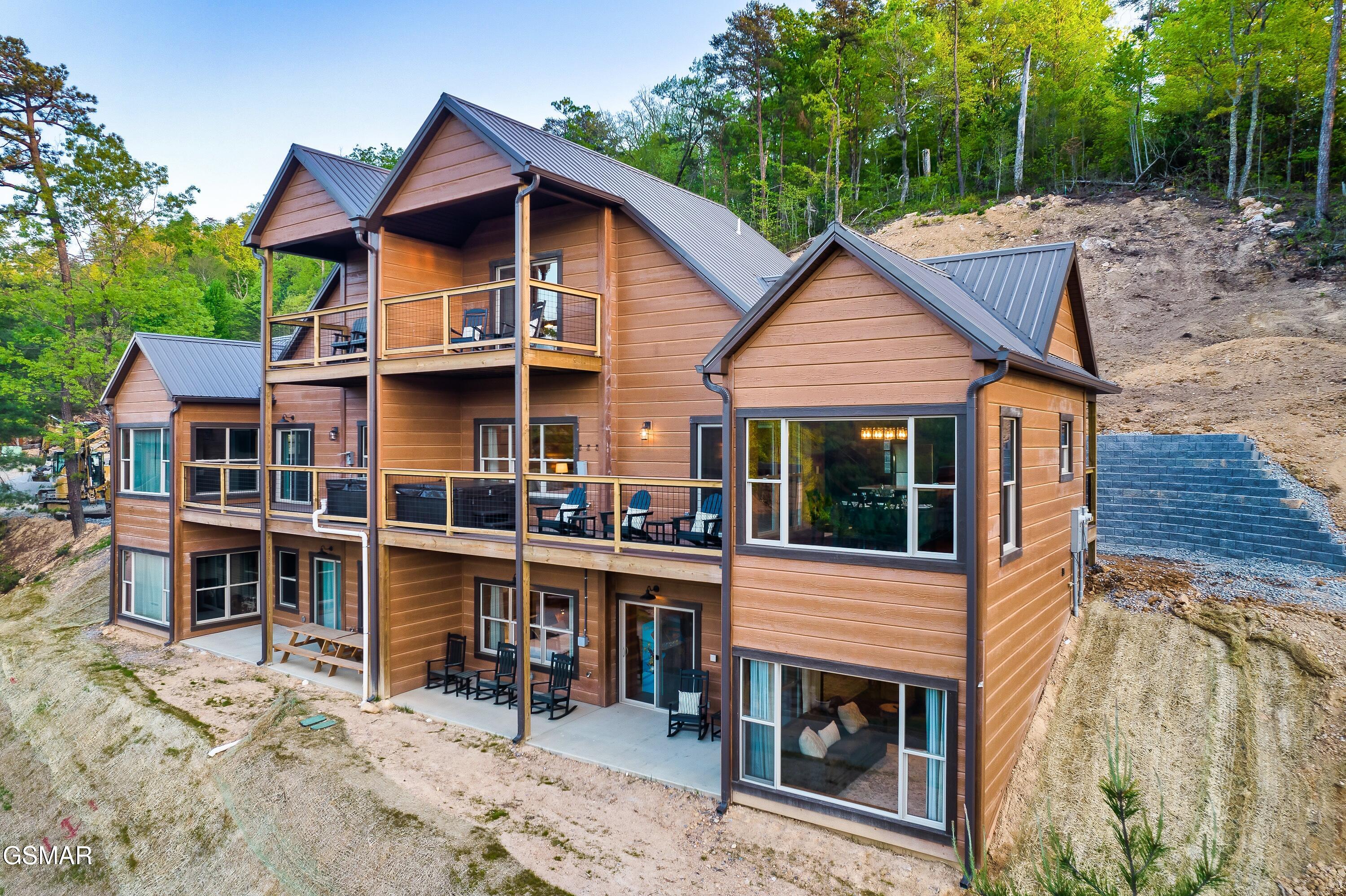 4228 Wears Valley Road Sevierville TN 37862