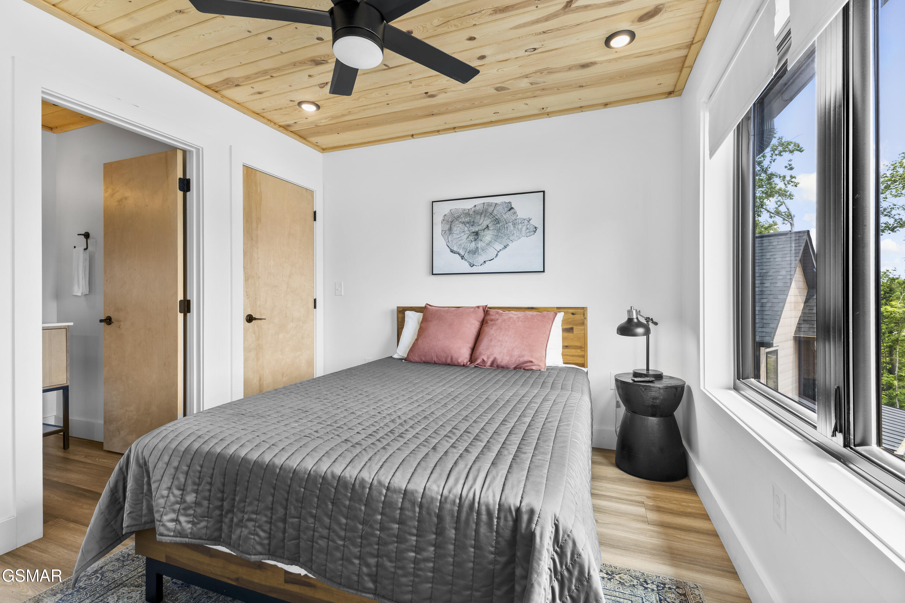 1253 Reedmont Way Sevierville TN 37876