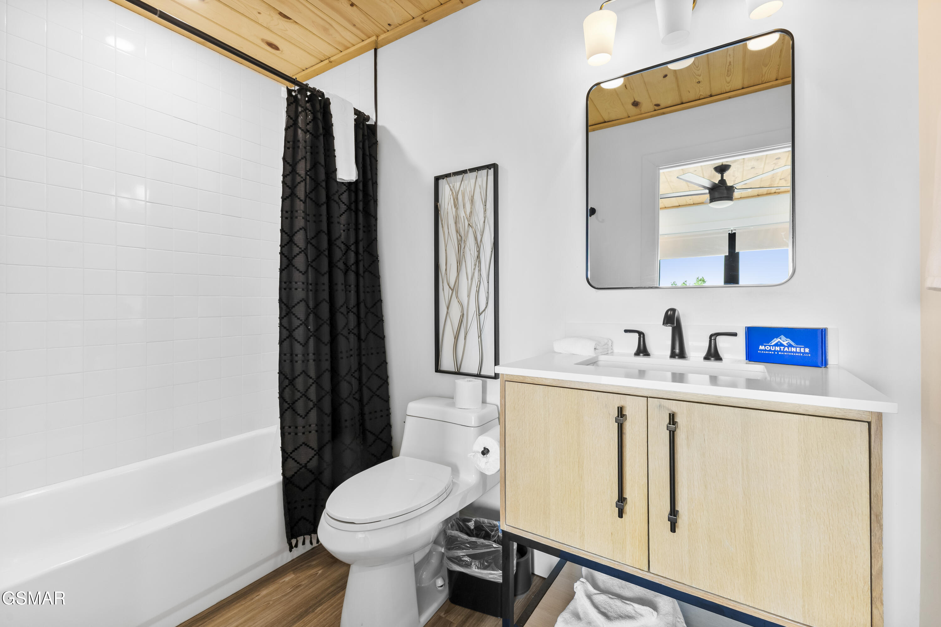 1253 Reedmont Way Sevierville TN 37876