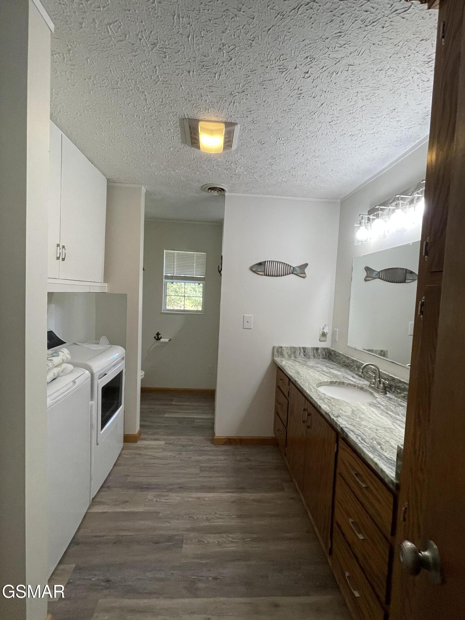 894 Lake View Loop Sevierville TN 37876