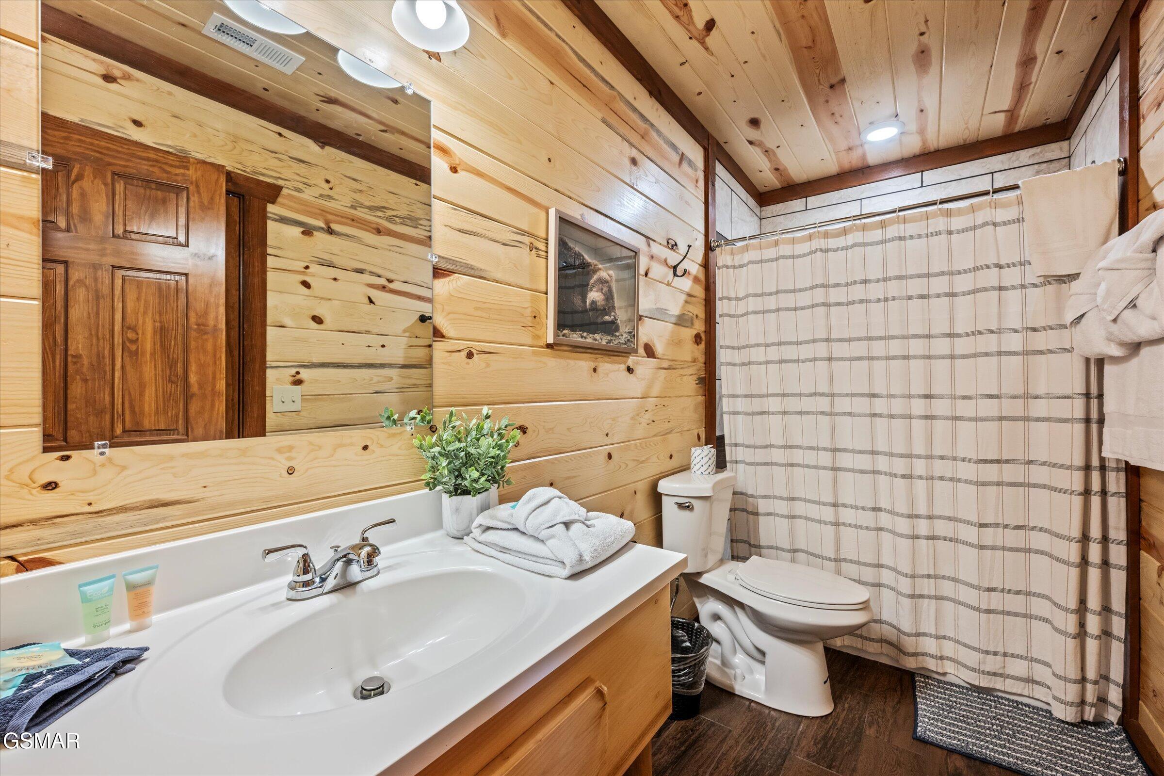 2626 Rogers Way Sevierville TN 37876