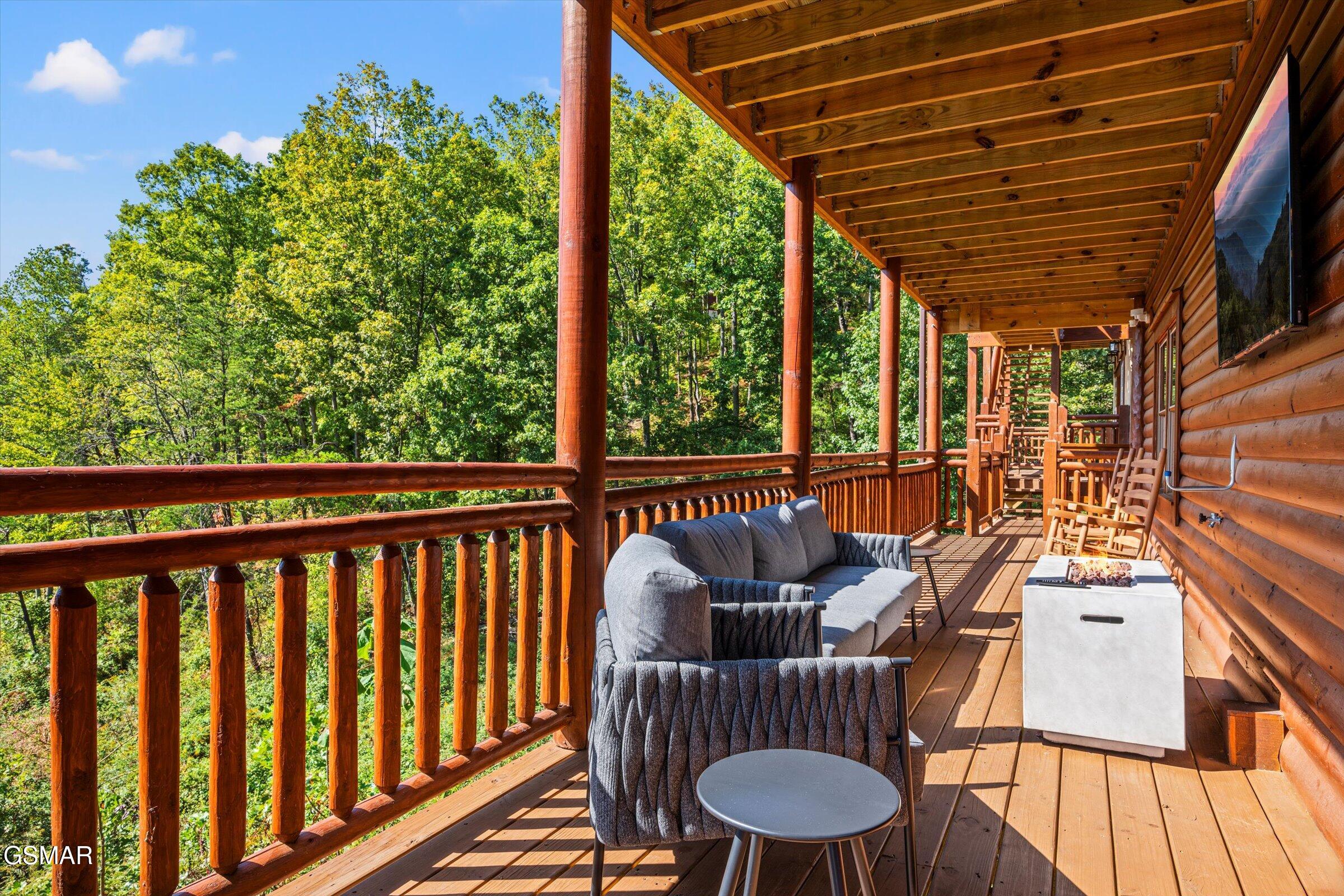 2626 Rogers Way Sevierville TN 37876