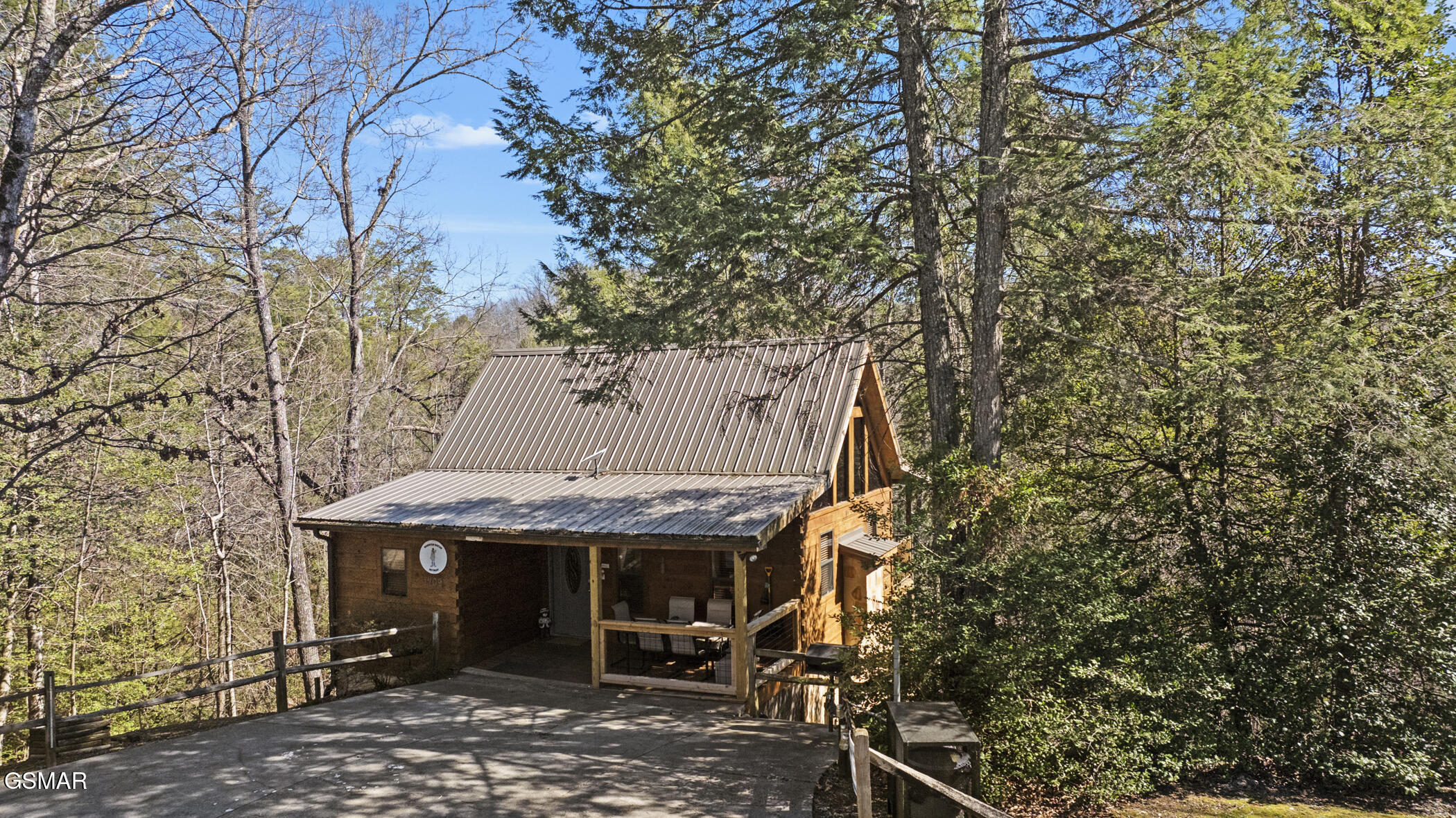 1709 Quail Hollow Way Sevierville TN 37876