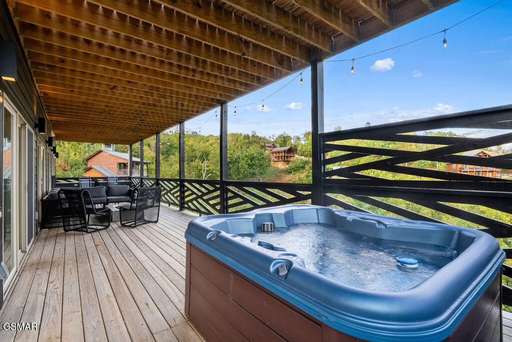 839 Deer Path Lane Gatlinburg TN 37738