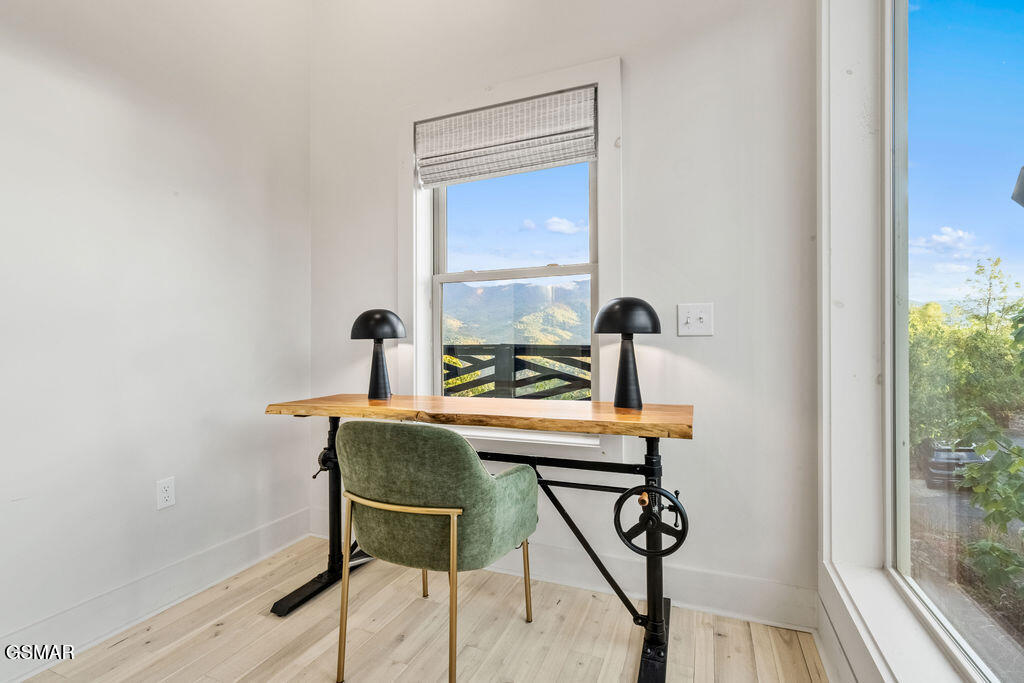 839 Deer Path Lane Gatlinburg TN 37738