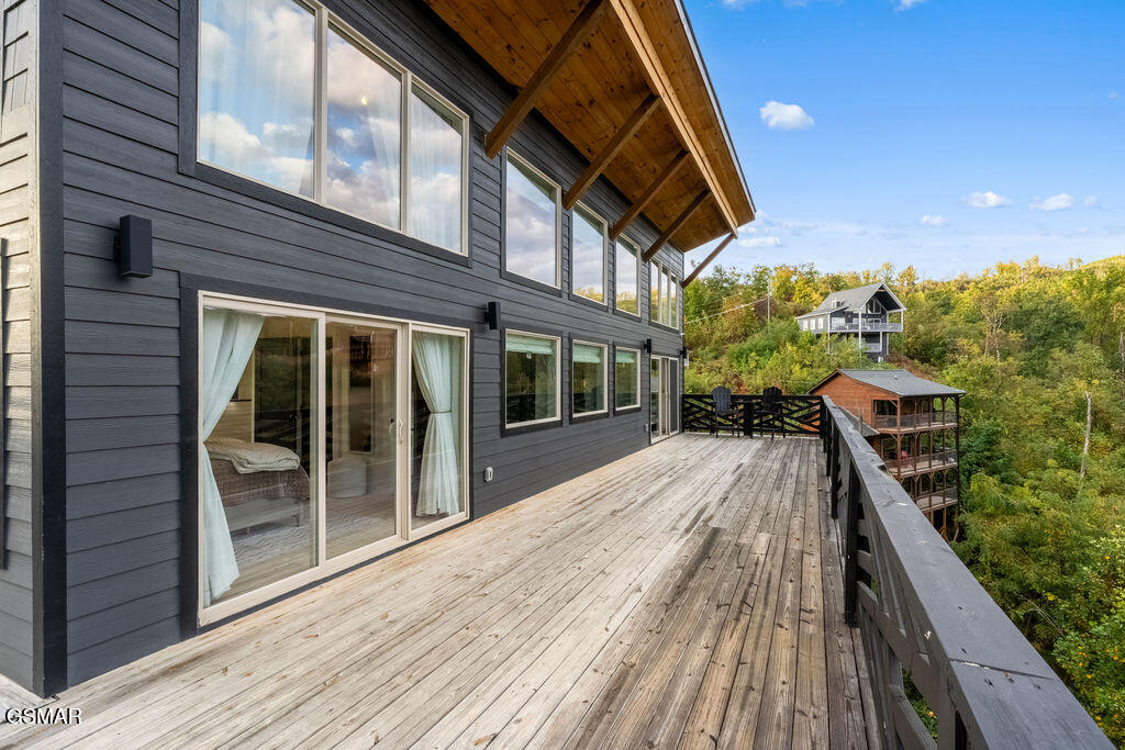 839 Deer Path Lane Gatlinburg TN 37738