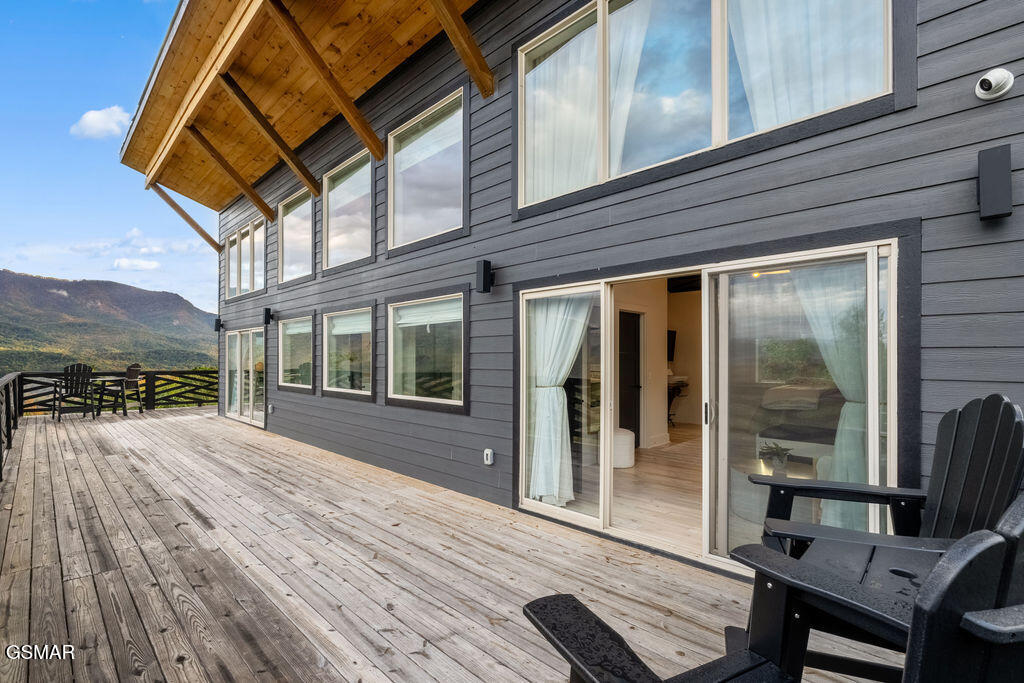 839 Deer Path Lane Gatlinburg TN 37738