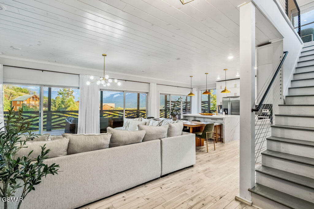 839 Deer Path Lane Gatlinburg TN 37738