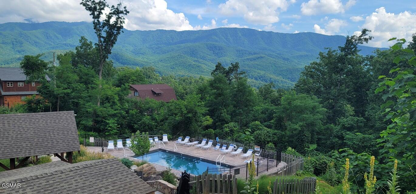 839 Deer Path Lane Gatlinburg TN 37738