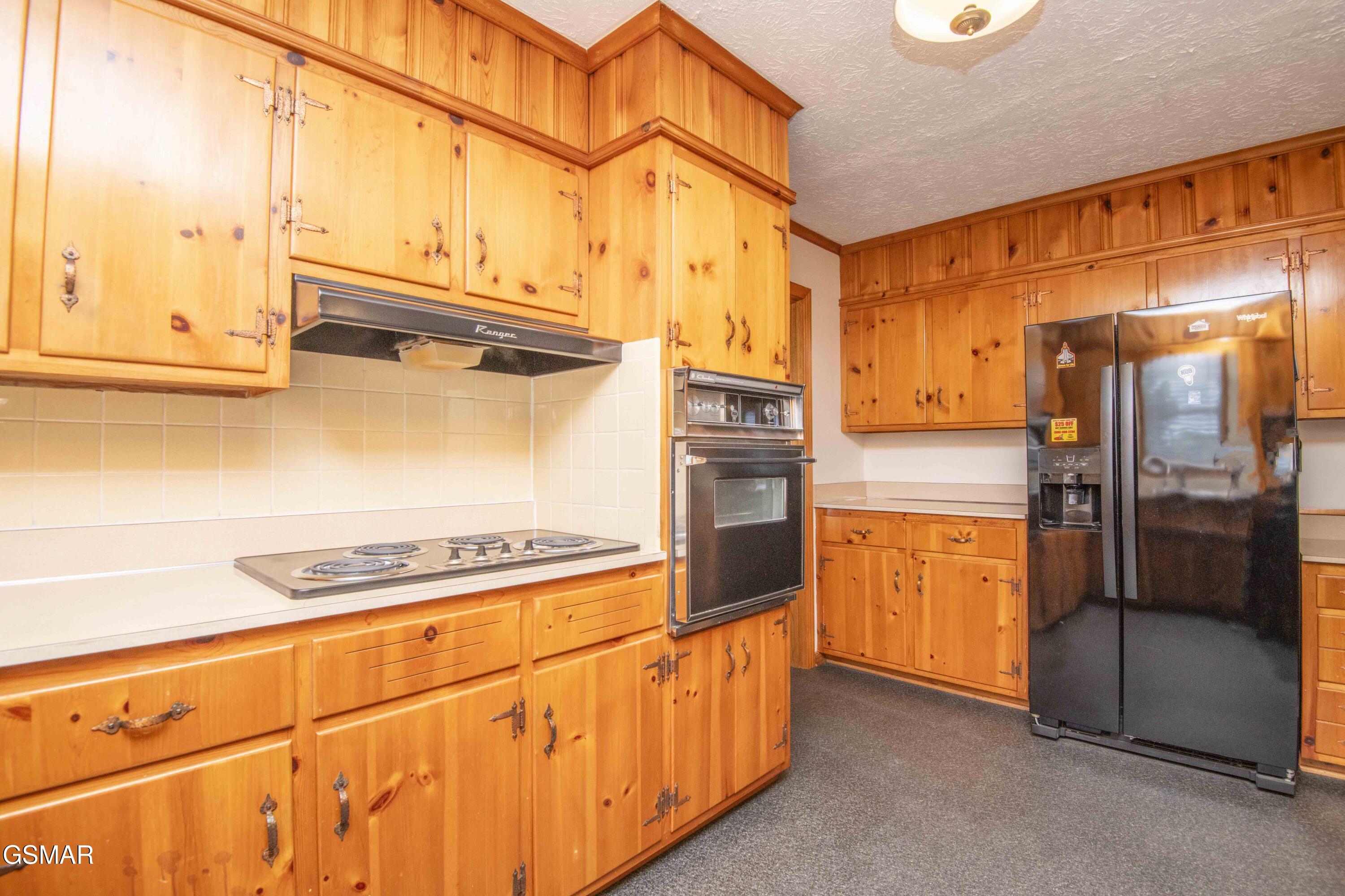 437 Bridge View Lane Knoxville TN 37914
