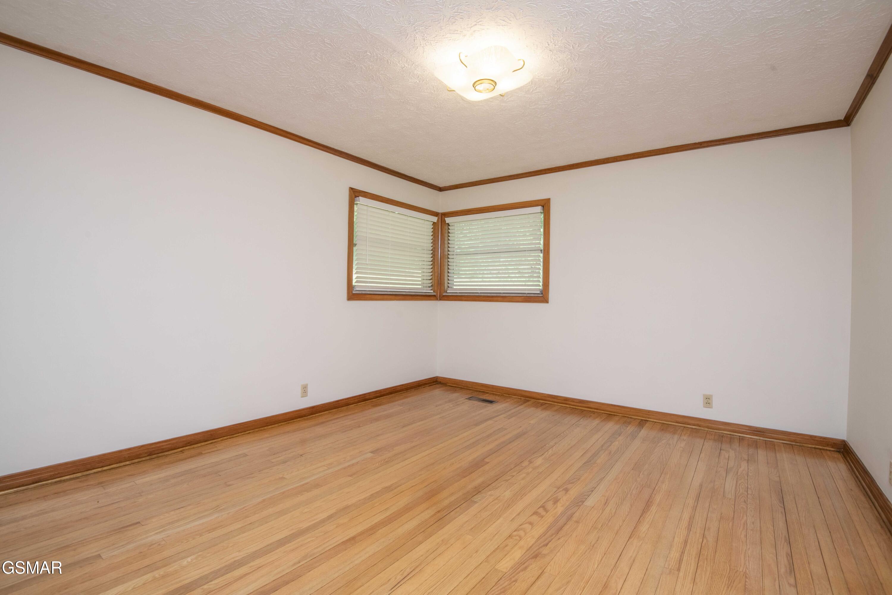 437 Bridge View Lane Knoxville TN 37914