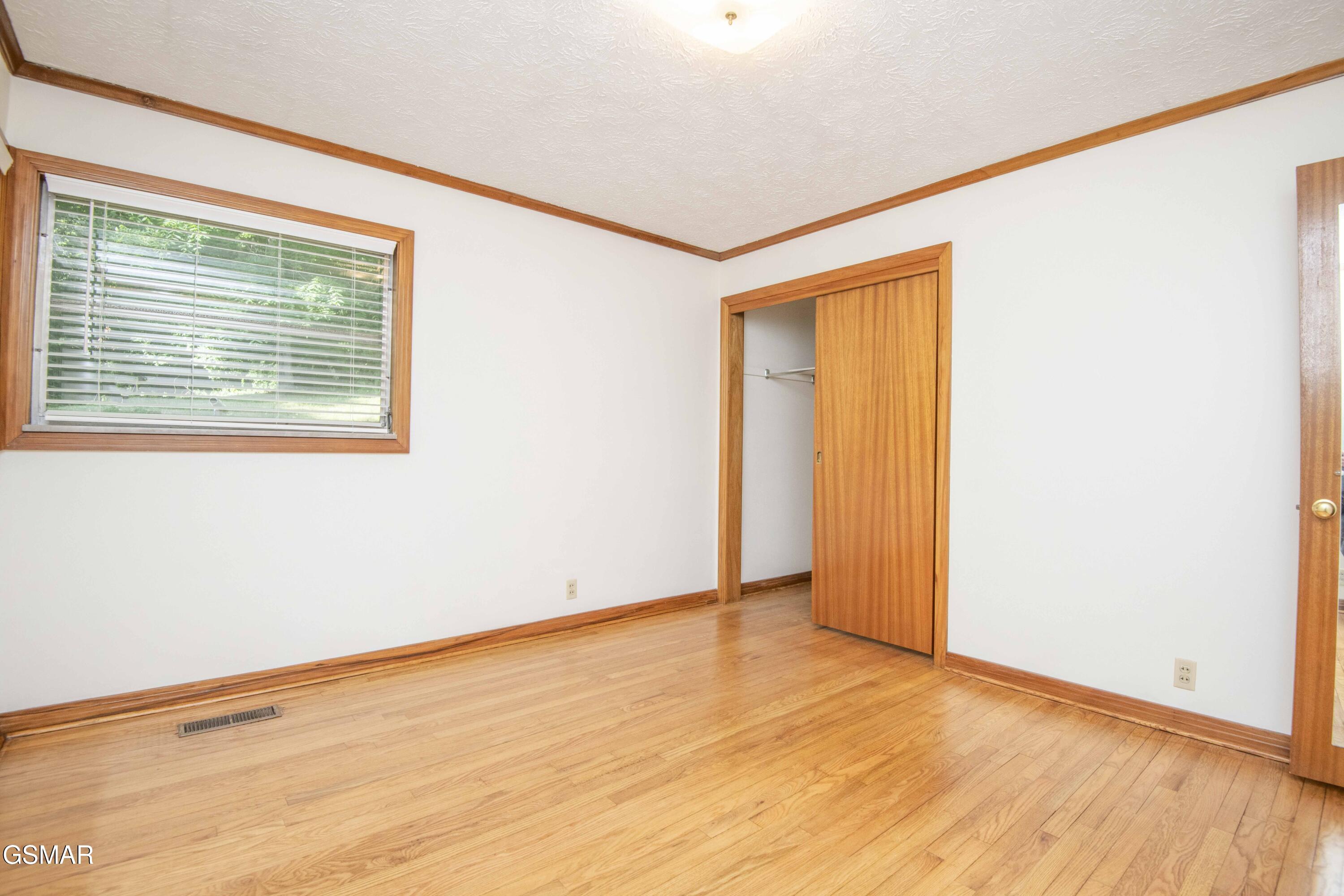 437 Bridge View Lane Knoxville TN 37914