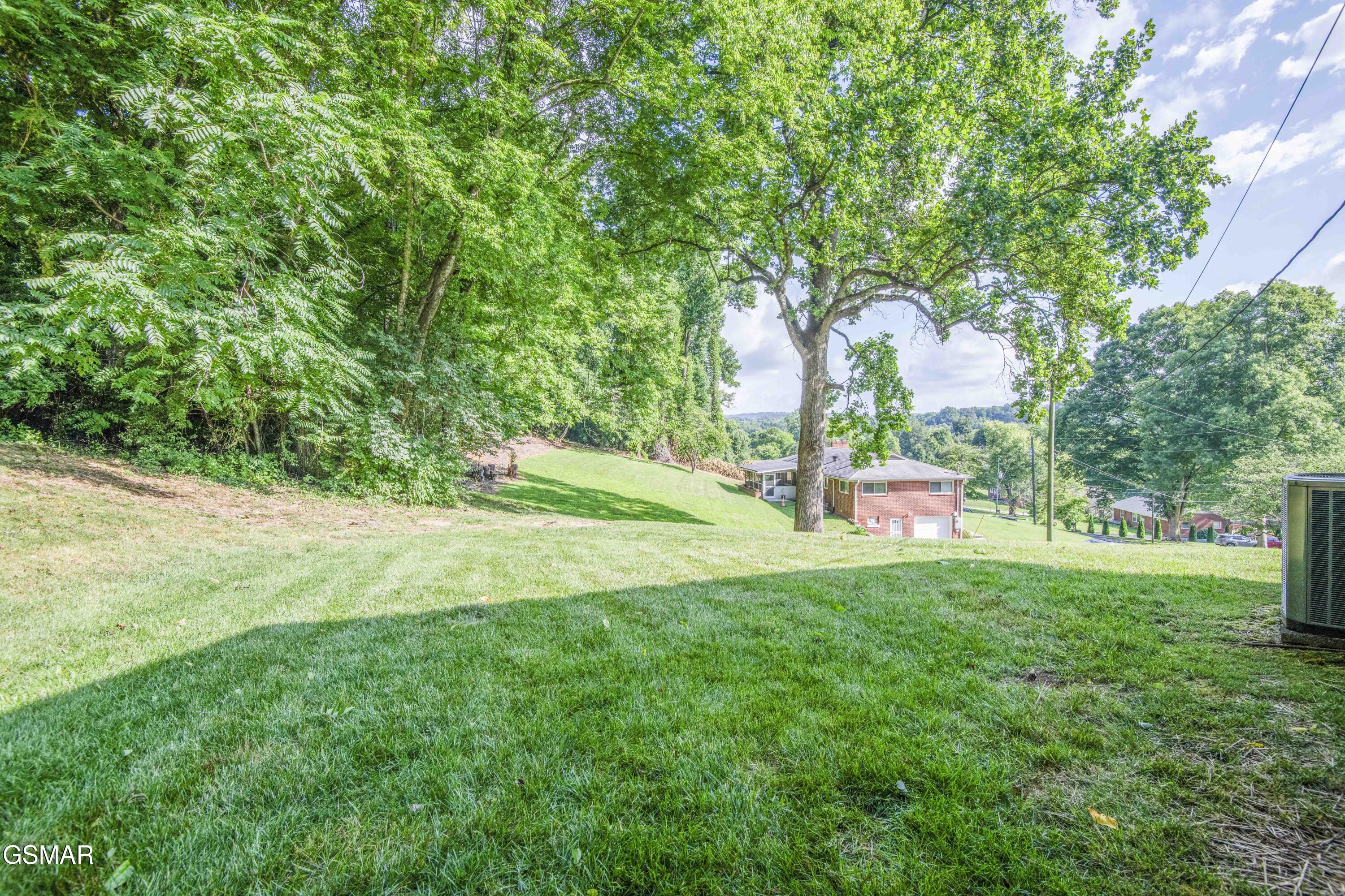 437 Bridge View Lane Knoxville TN 37914