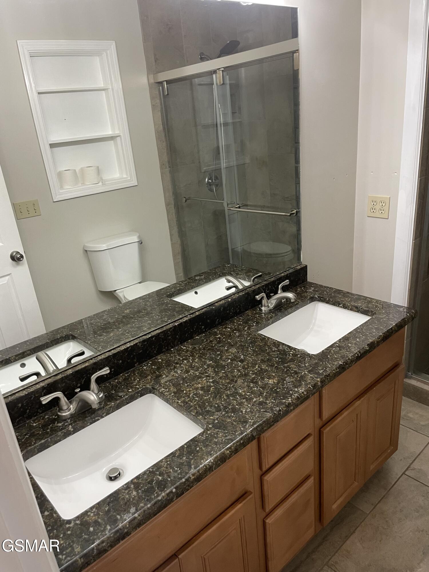 583 Loraine Street Pigeon Forge TN 37863