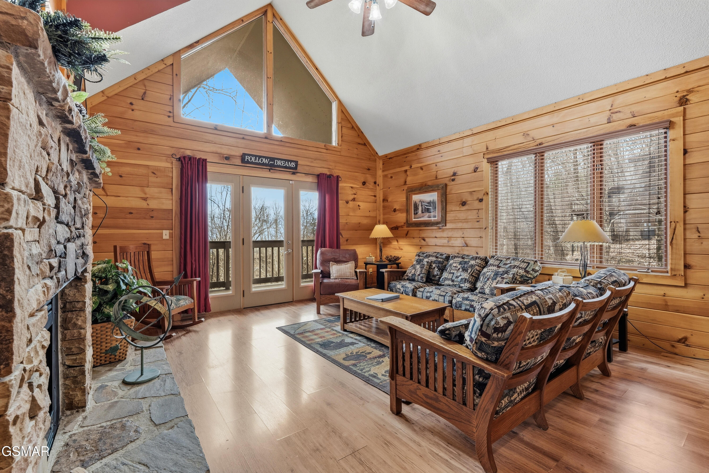 1443 Arbon Drive Gatlinburg TN 37738