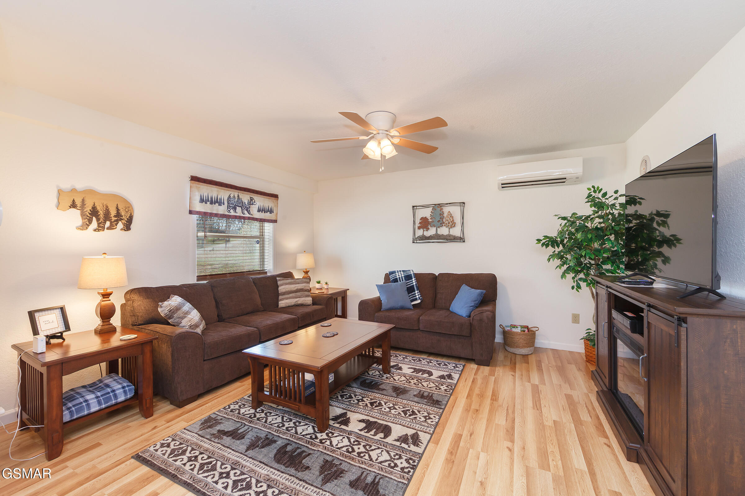 1505 Indian Warpath Road Sevierville TN 37876