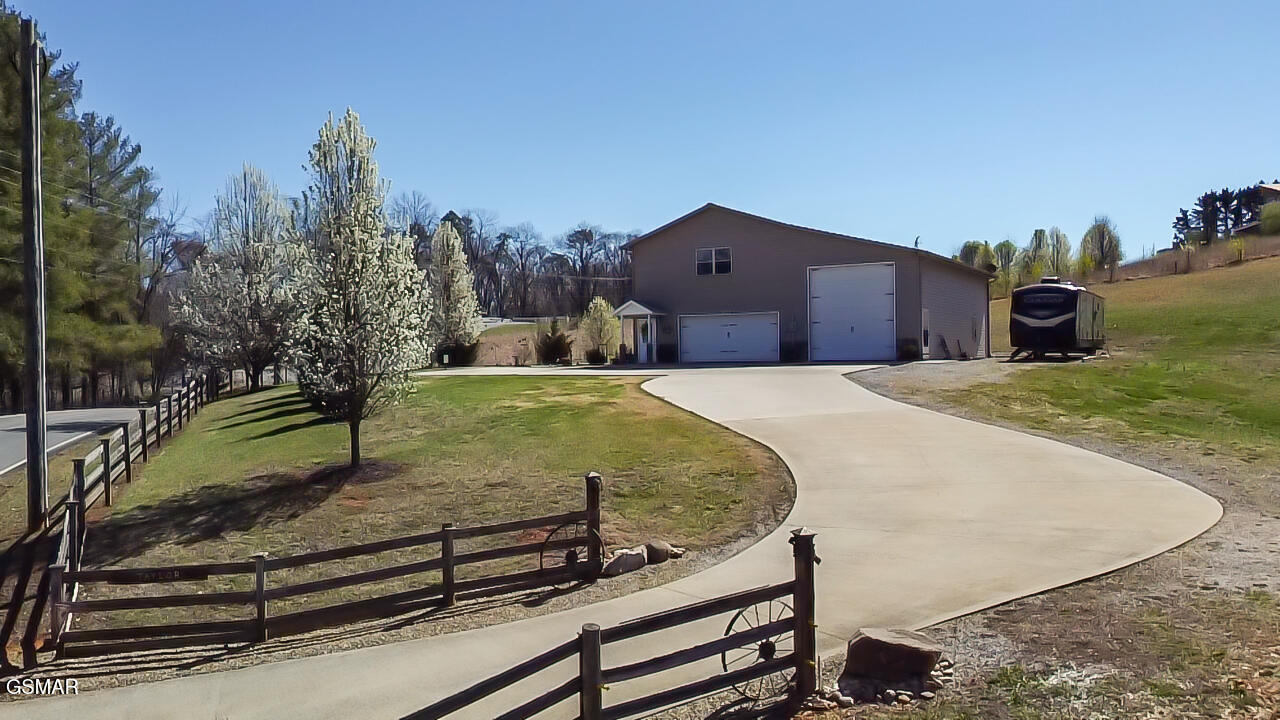 1505 Indian Warpath Road Sevierville TN 37876