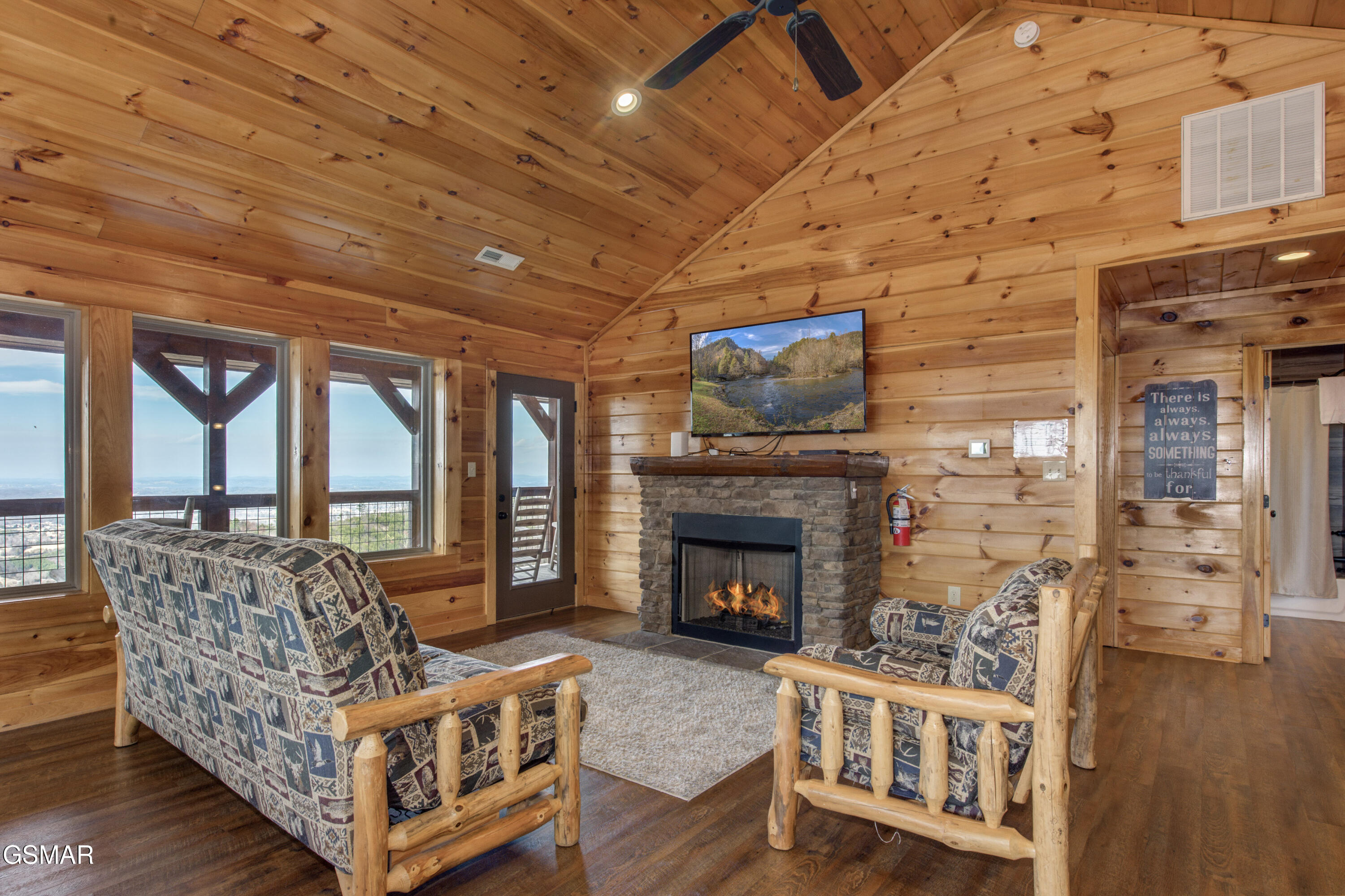 1829 Wild Pine Way Sevierville TN 37876