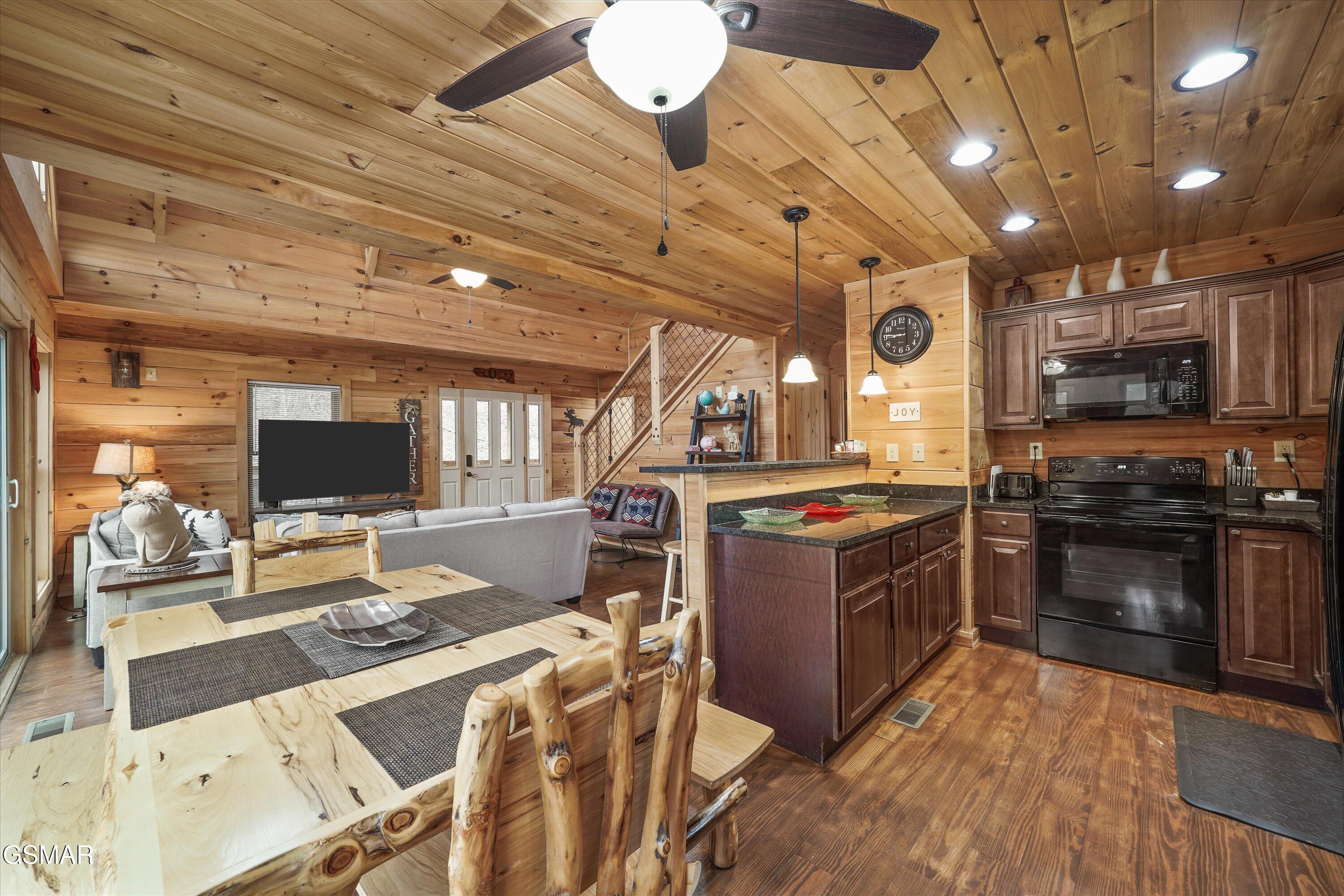 2906 Joyner Hills Lane Sevierville TN 37876