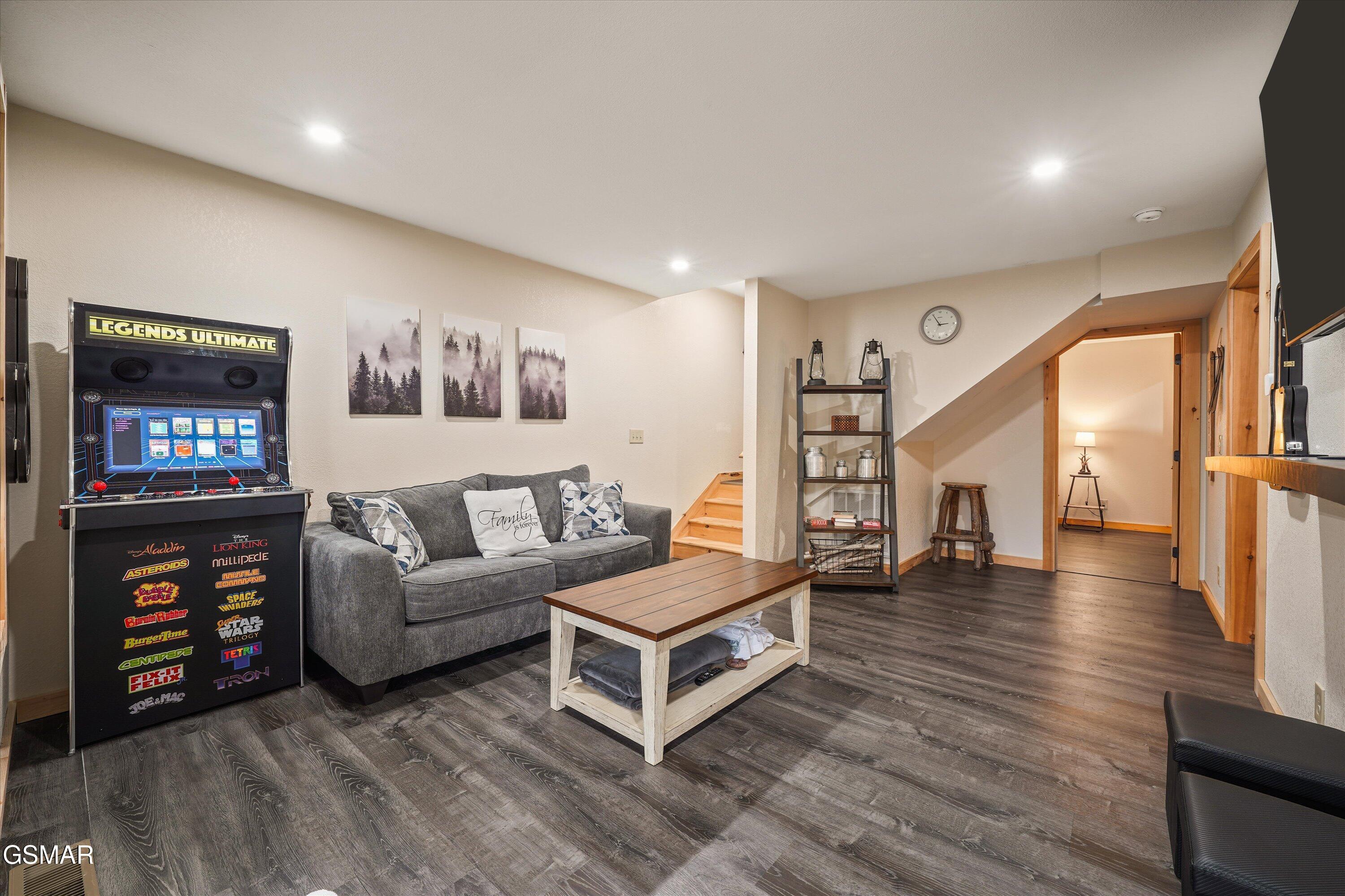 2906 Joyner Hills Lane Sevierville TN 37876