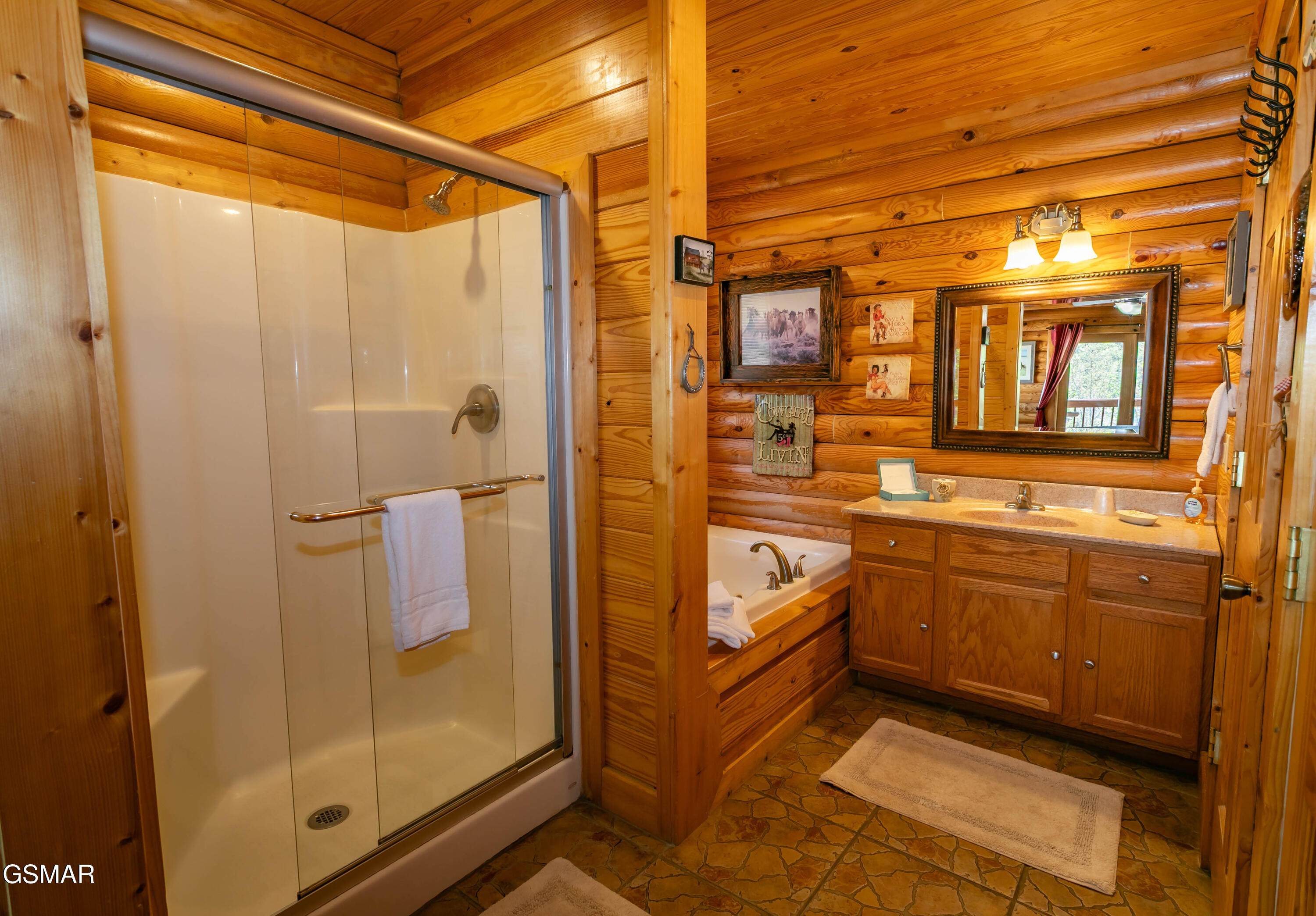 4112 Harvest Moon Road Sevierville TN 37862
