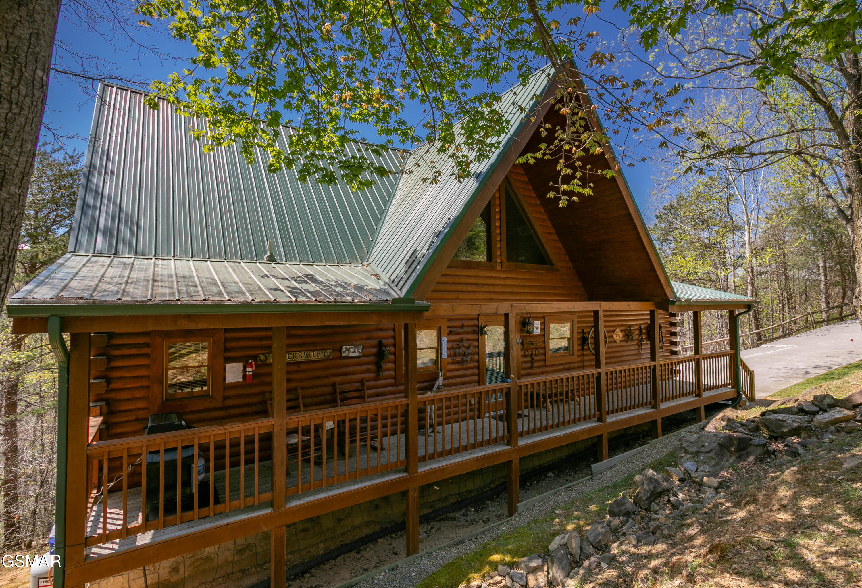 4112 Harvest Moon Road Sevierville TN 37862