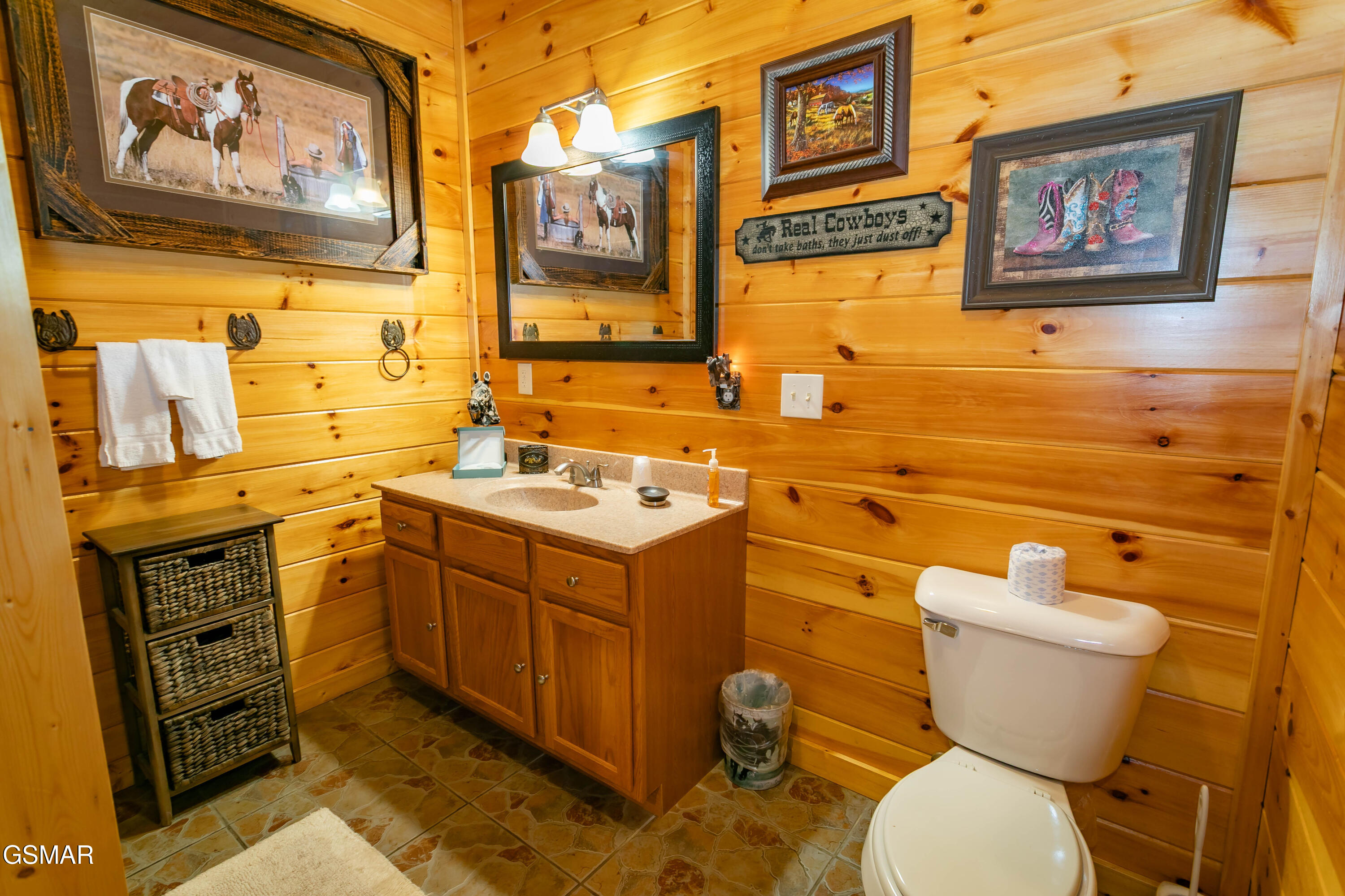4112 Harvest Moon Road Sevierville TN 37862