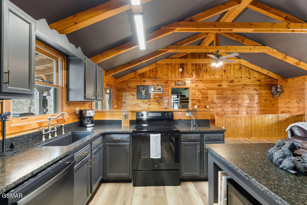 3630 Mountain Top Lane Sevierville TN 37876