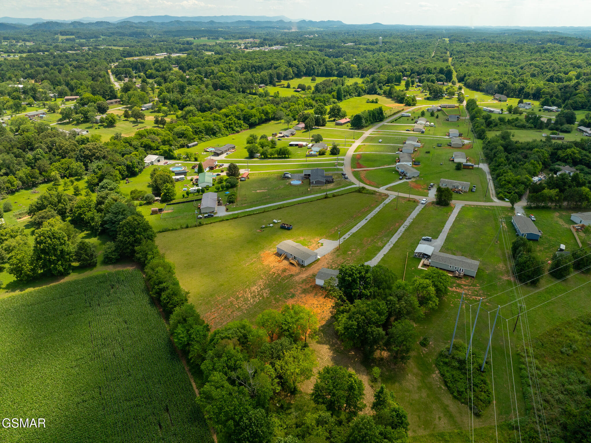 149 Hill Loop Madisonville TN 37354