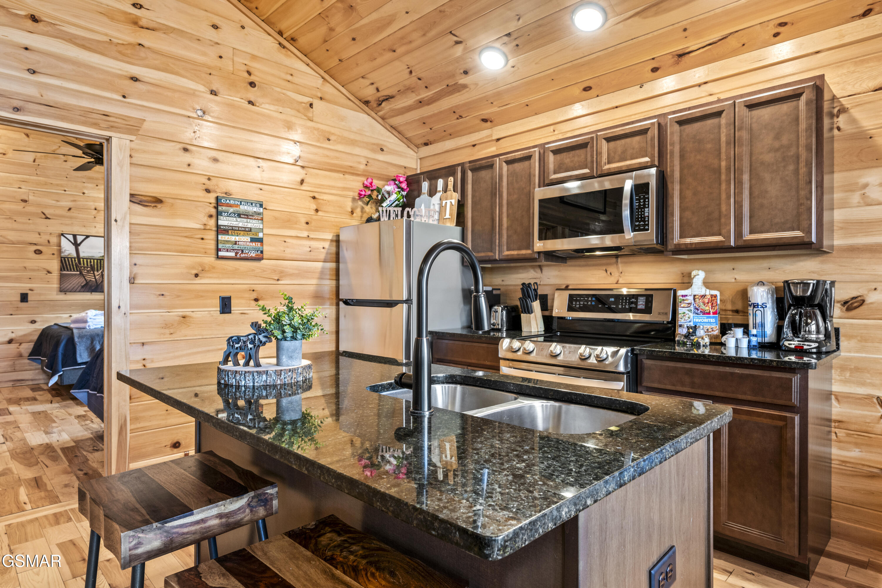 244 Forrest Loop Way Gatlinburg TN 37738