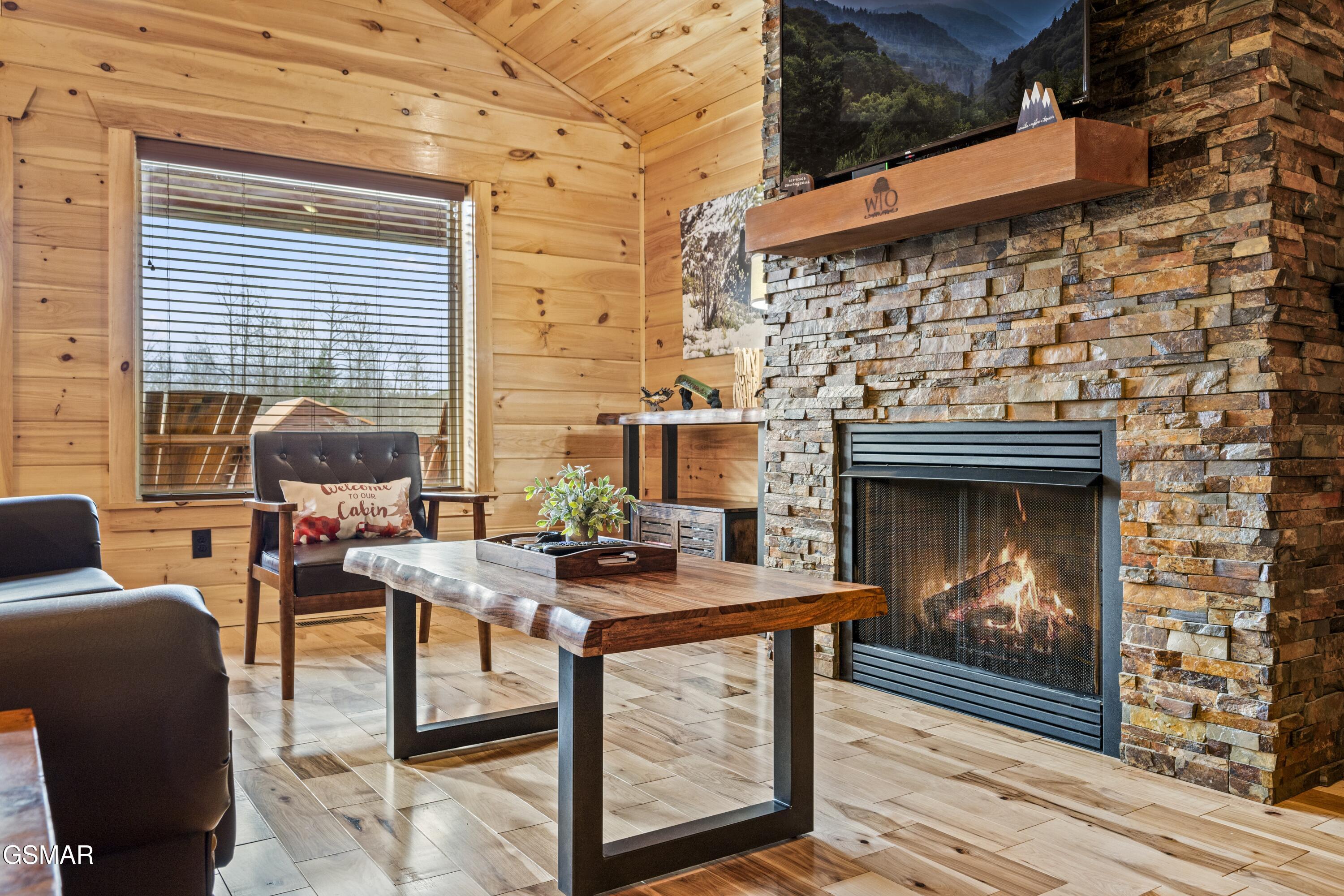 244 Forrest Loop Way Gatlinburg TN 37738