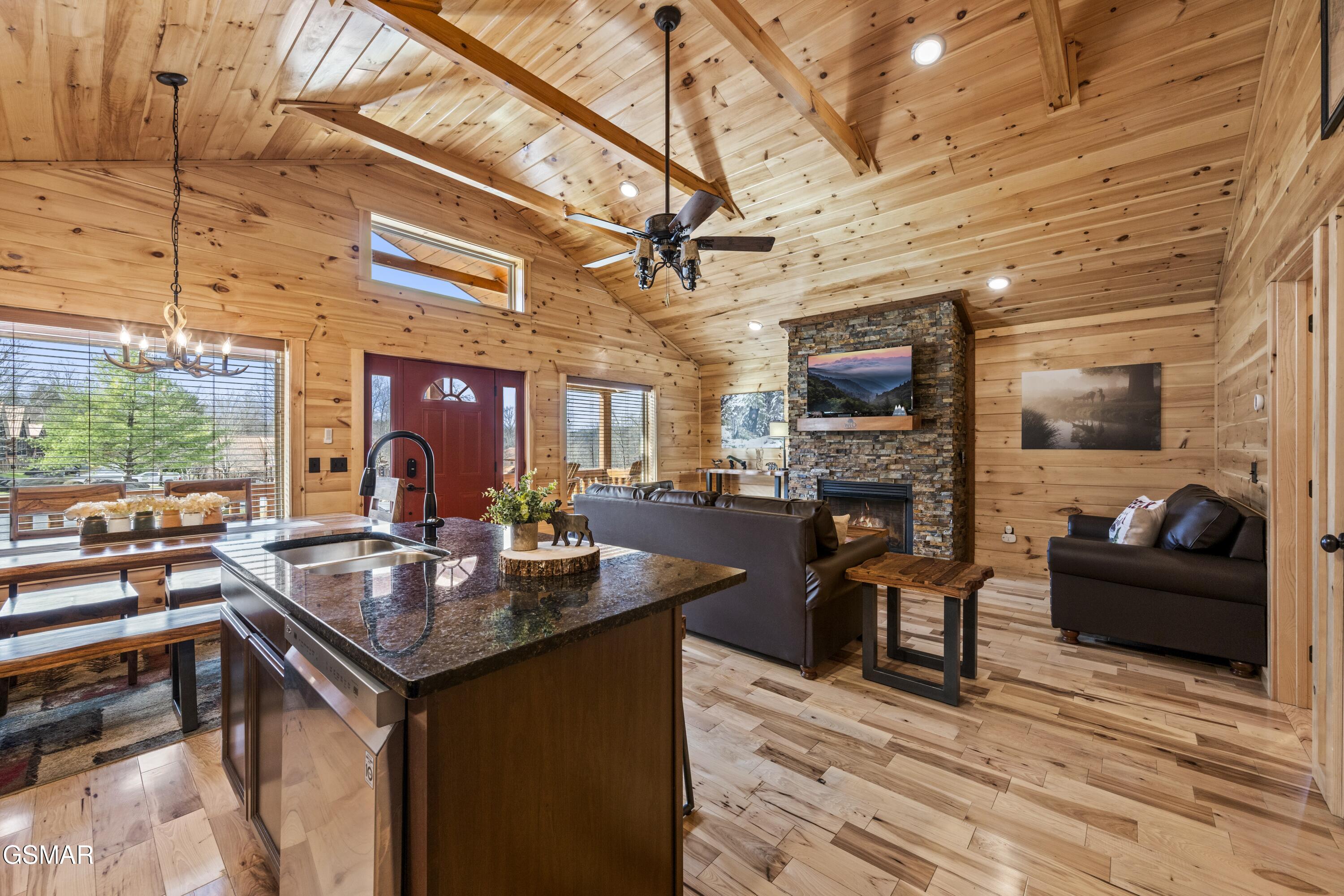 244 Forrest Loop Way Gatlinburg TN 37738