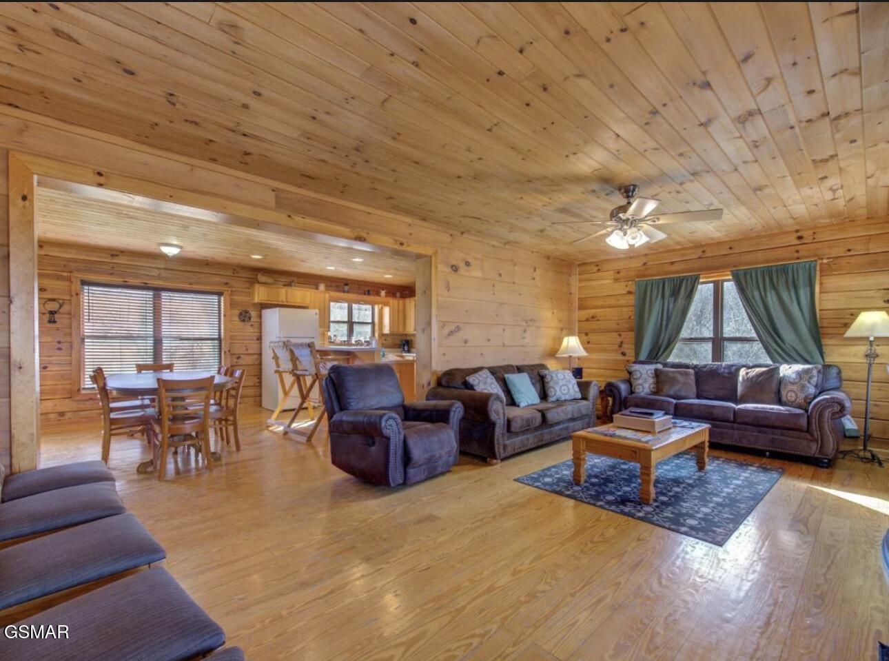 2145 Stillhouse Road Dandridge TN 37725