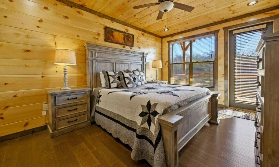 4521 Shangrila Way Sevierville TN 37876