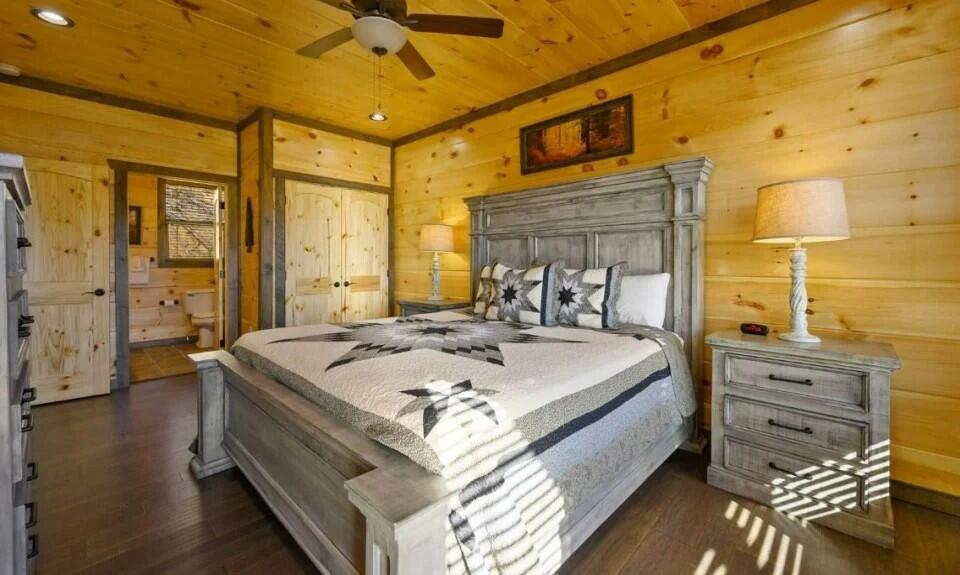 4521 Shangrila Way Sevierville TN 37876