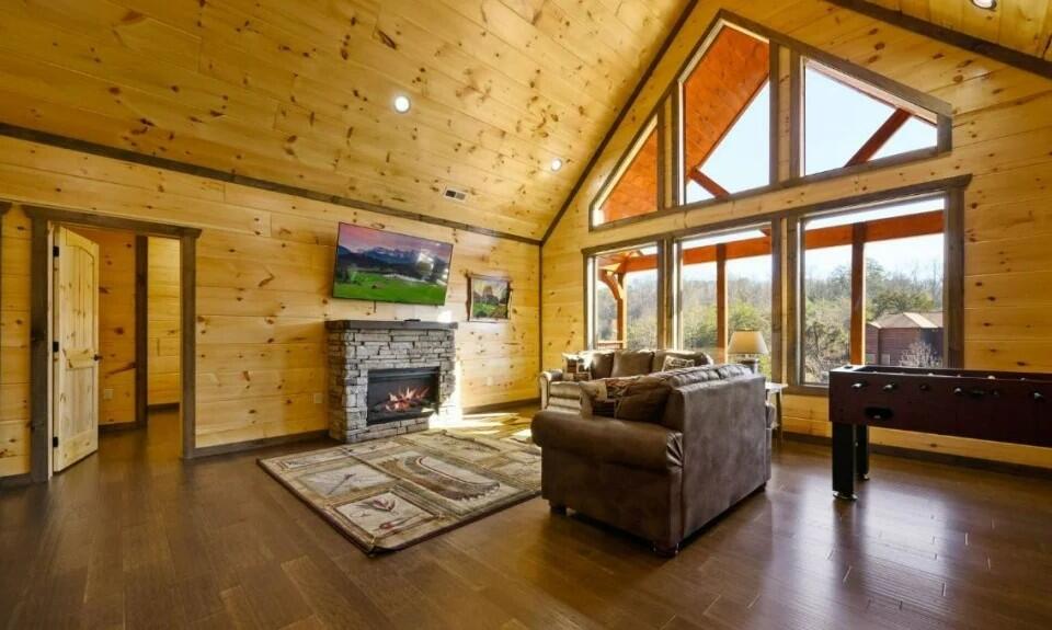 4521 Shangrila Way Sevierville TN 37876