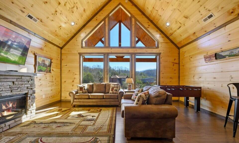 4521 Shangrila Way Sevierville TN 37876