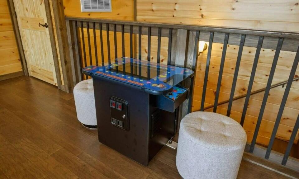 4521 Shangrila Way Sevierville TN 37876