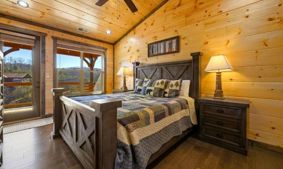 4521 Shangrila Way Sevierville TN 37876