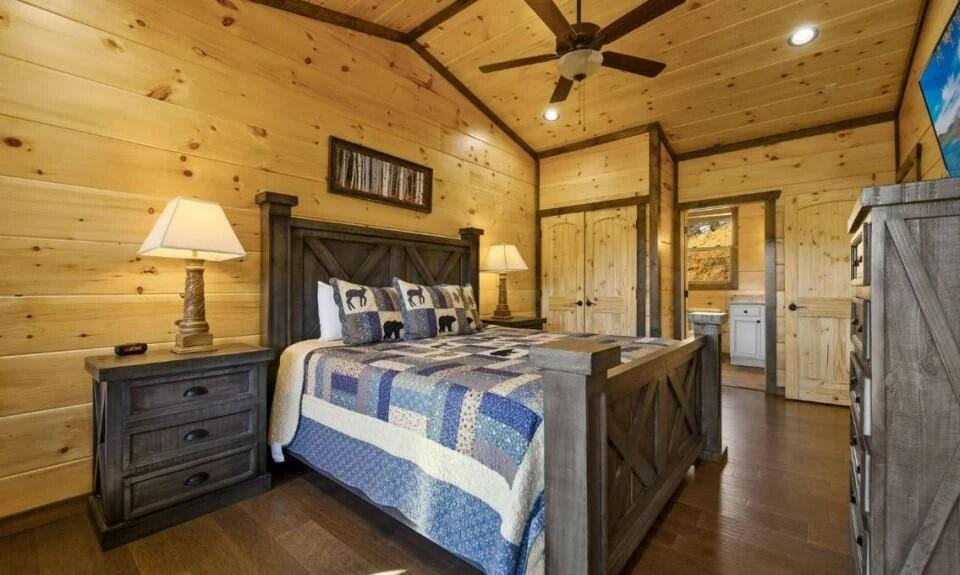 4521 Shangrila Way Sevierville TN 37876