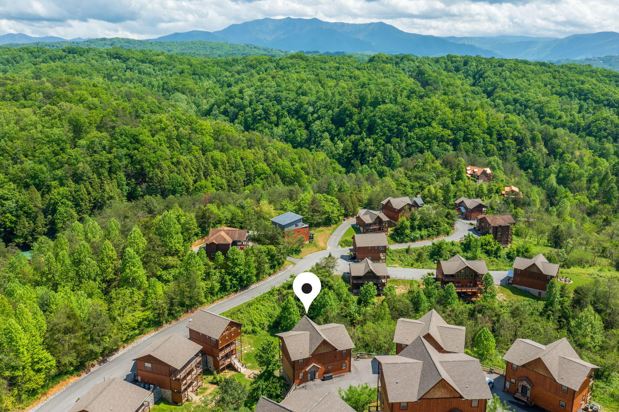 4521 Shangrila Way Sevierville TN 37876