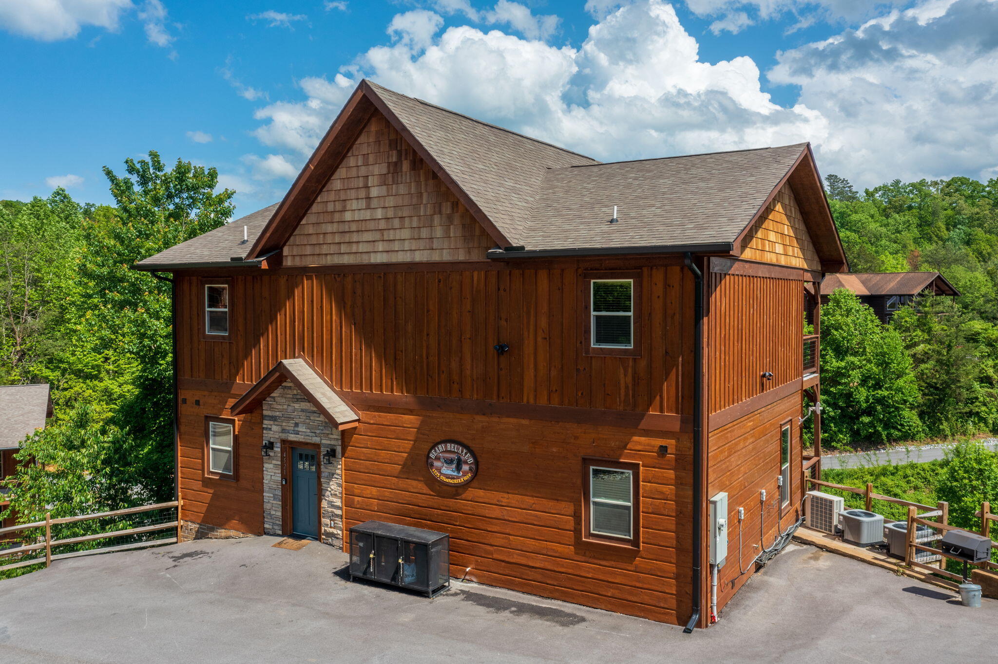 4521 Shangrila Way Sevierville TN 37876